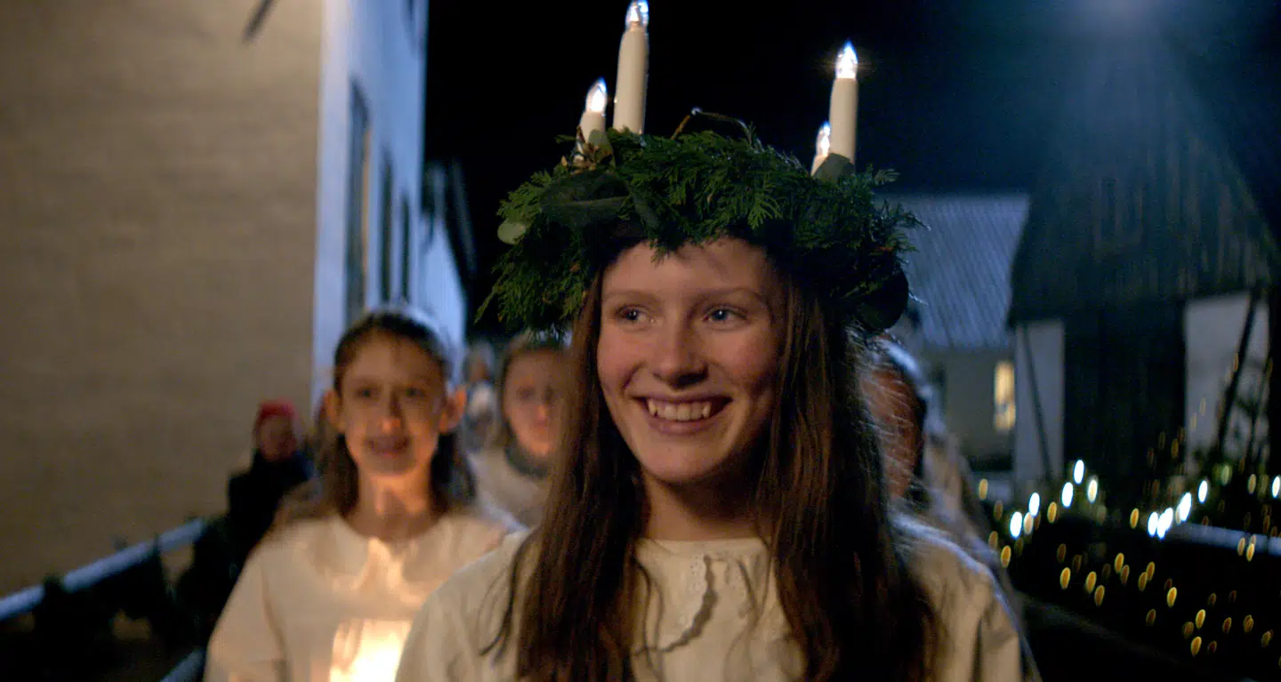 Kaya Toft Loholt som 'Fredes' døve søster i 'Julefeber'.