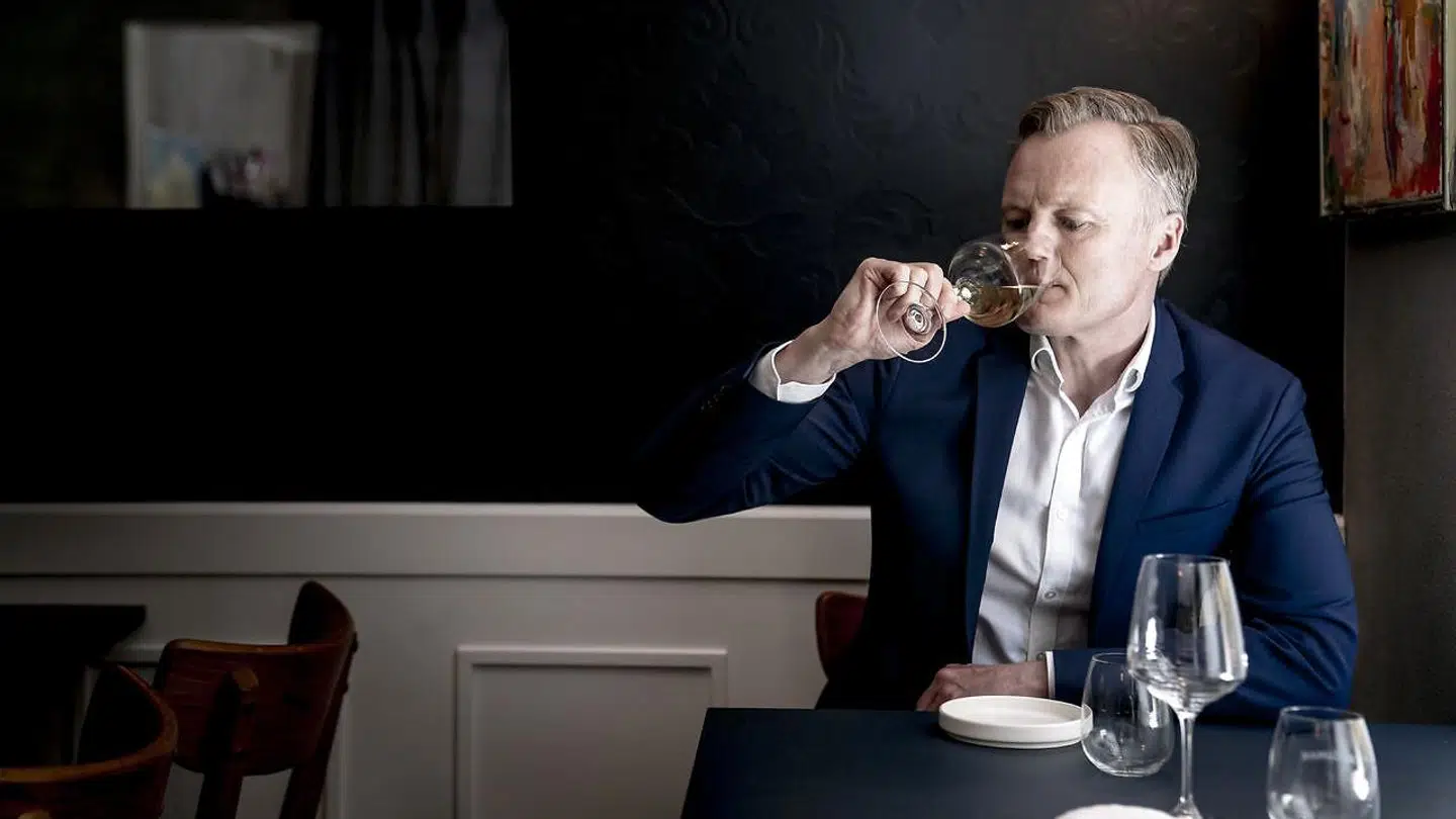 Ken Tellefsen fyldte 50 år i 2019, og derfor brugte han omkring 400.000 kroner på restaurantmad, fordi den fik ekstra gas.