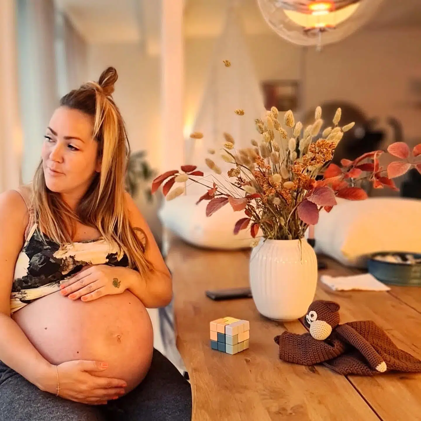 Rikke Ganer-Tolsøe mener ikke, det kan lade sig gøre at føde iført et mundbind, og Sundhedsstyrelsen anbefaler heller ikke, at fødende skal bære mundbind. (Privatfoto)