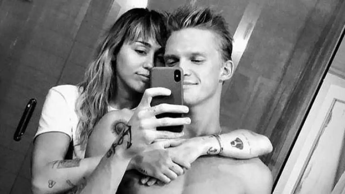 Cody Simpson og Miley Cyrus slog op tidligere på året.