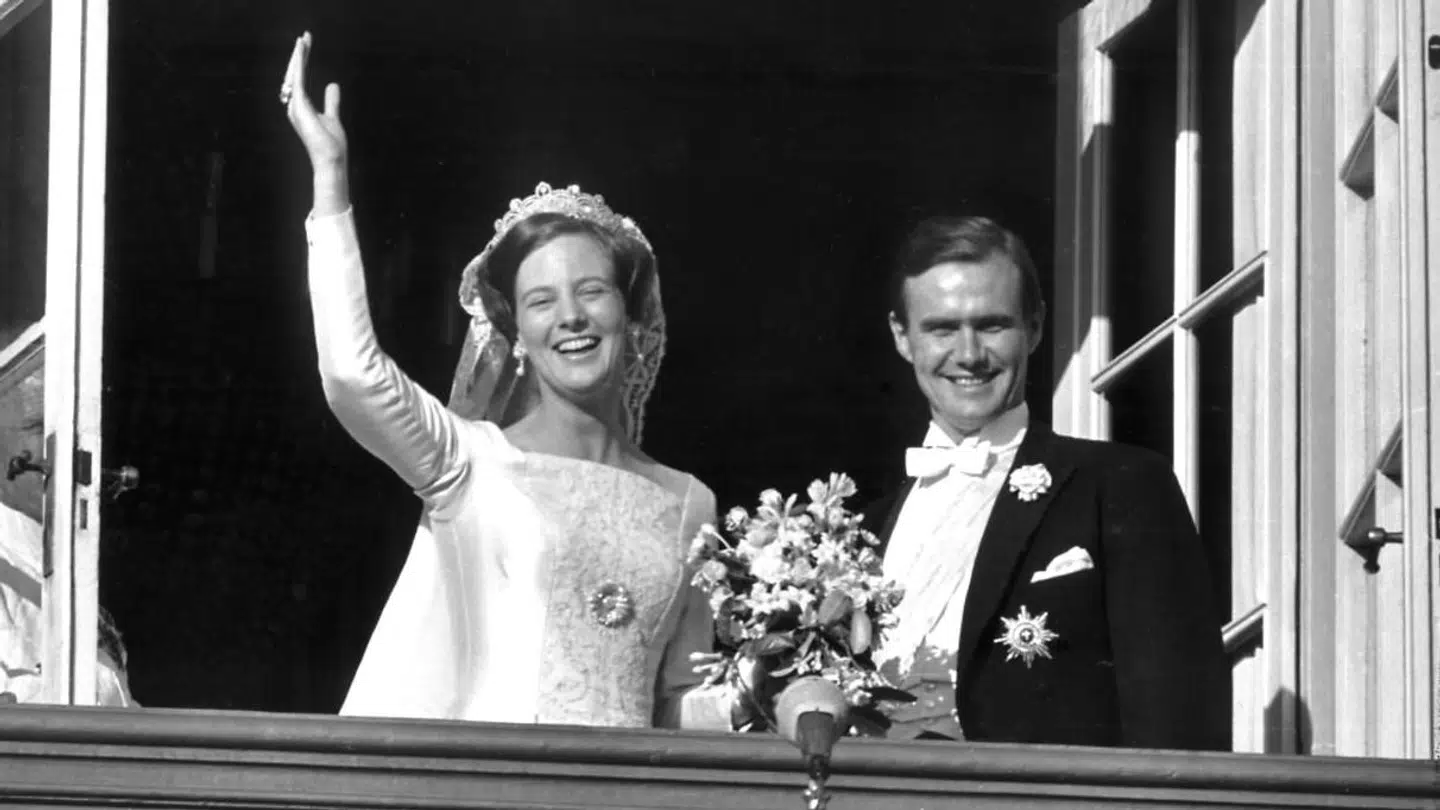 Prinsesse Margrethe og prins Henrik på deres bryllups dag.