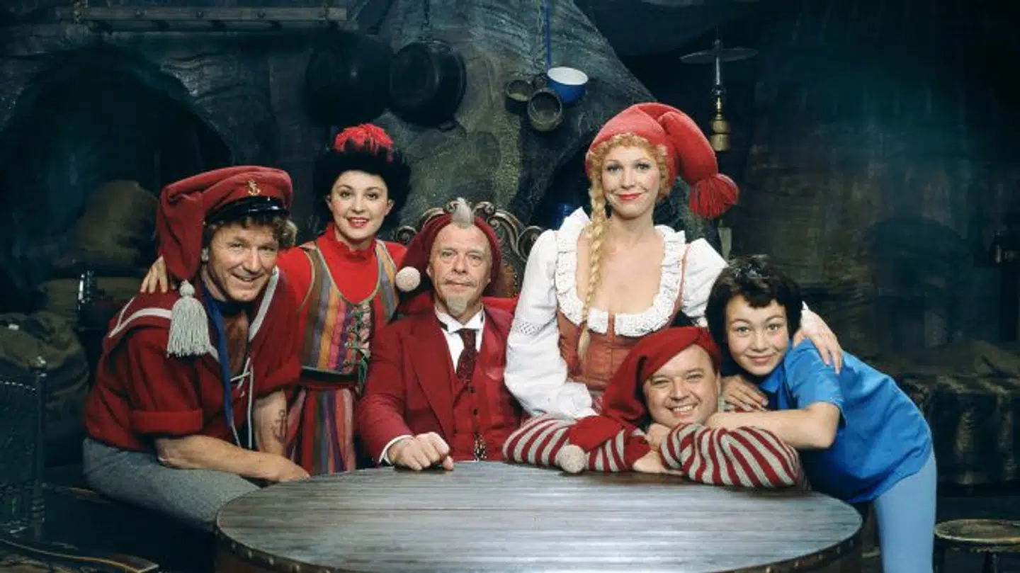 I 'Nissebanden i Grønland' var Kirsten Lehfeldt skiftet ud med Ann Hjort.