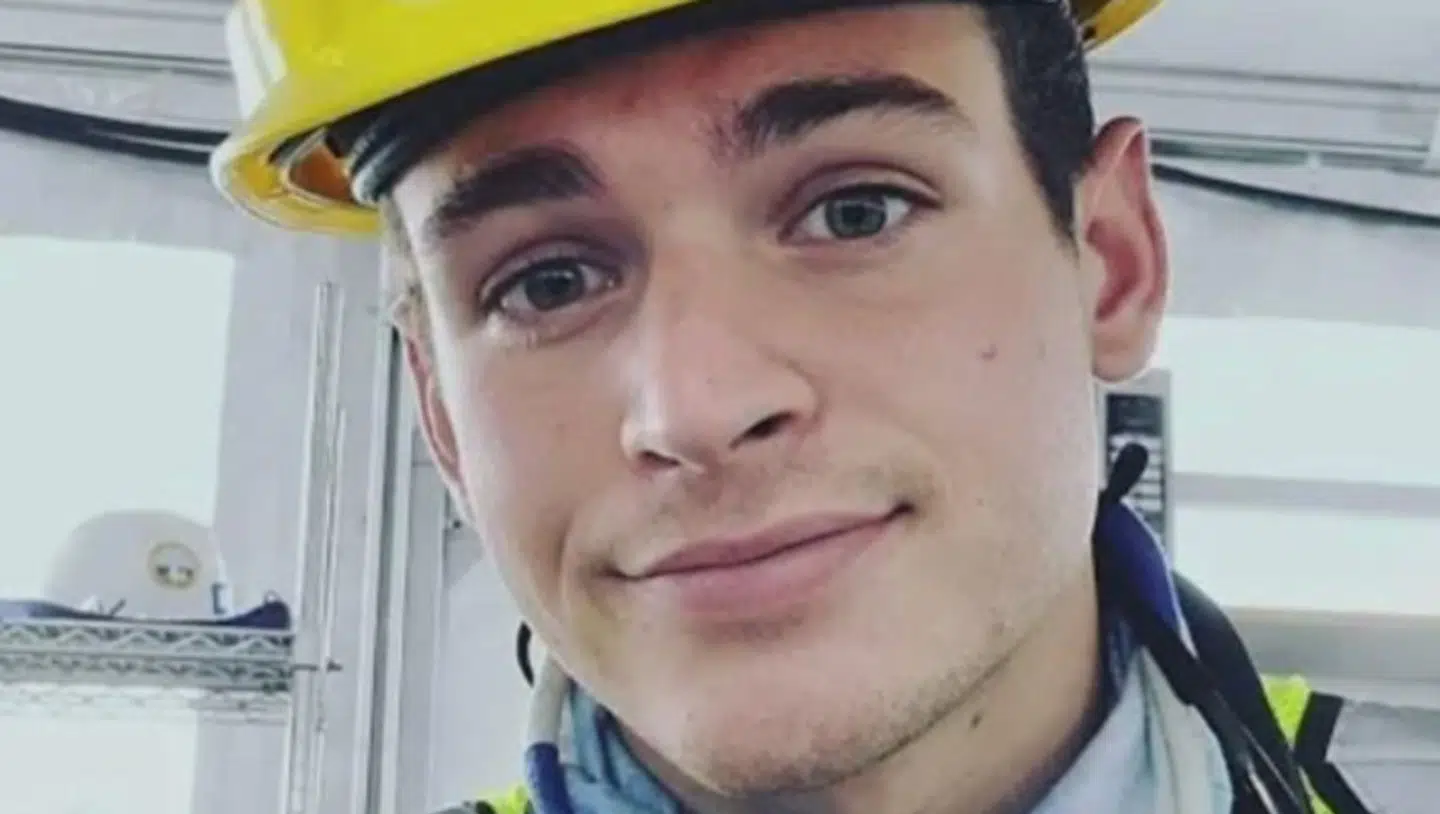 Cole Herrington fotograferet inden hajangrebet.