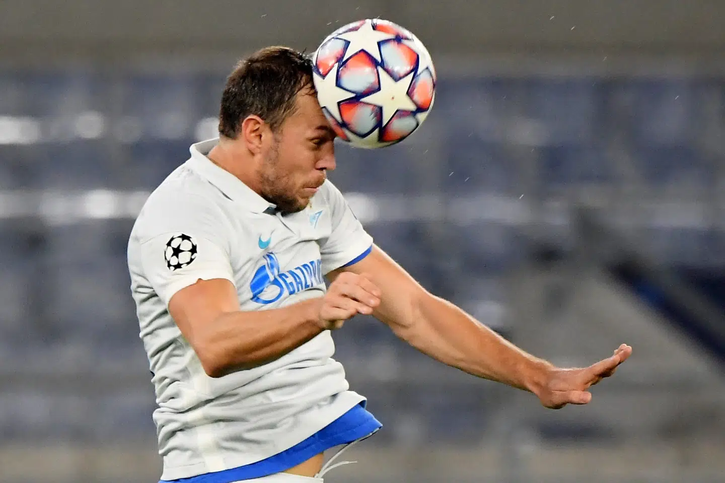 Artem Dzyuba spiller til daglig for holdet Zenit fra Sankt Petersborg. (Arkivfoto) Alberto Lingria/Reuters