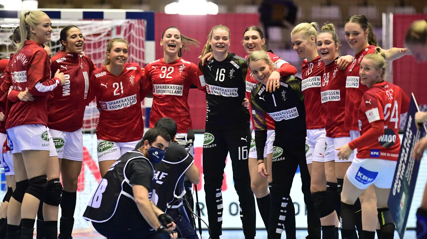 Danmark vandt det tætte brag mod Sverige med 24-22.