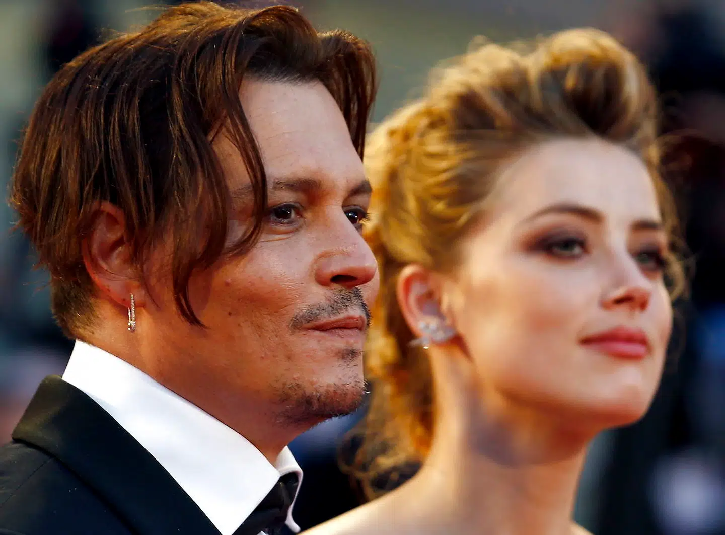 Amber Heard og Johnny Depp, mens de stadig var gift i september 2015.
