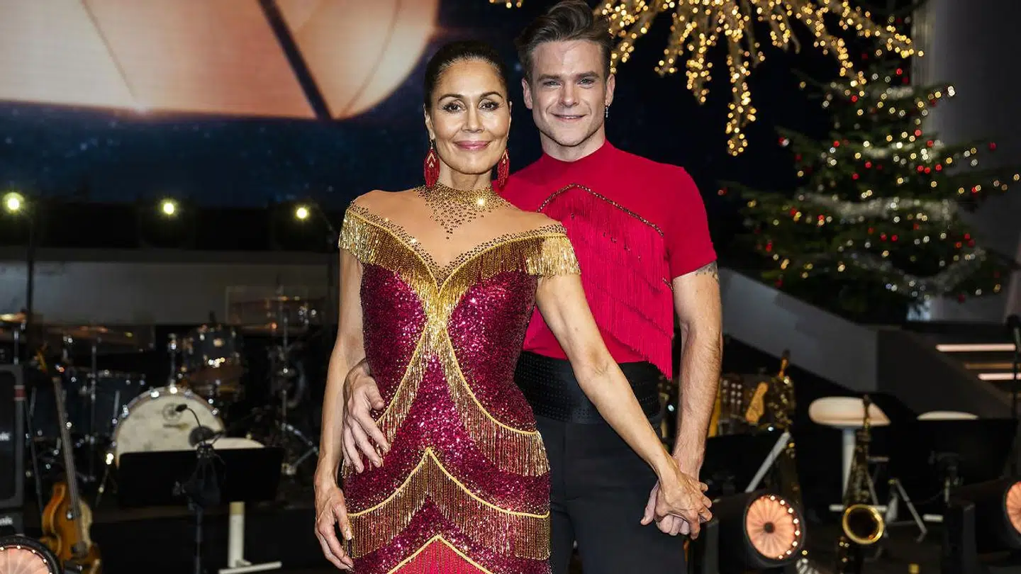 Skuespiller Nukâka Coster-Waldau og Silas Holst. Vild med dans semifinale, program 10 på TV2. Kendte dyster om at blive årets bedste dansere i Vild Med Dans sæson 17 i København, lørdag den 5. december 2020. (Foto: Martin Sylvest)