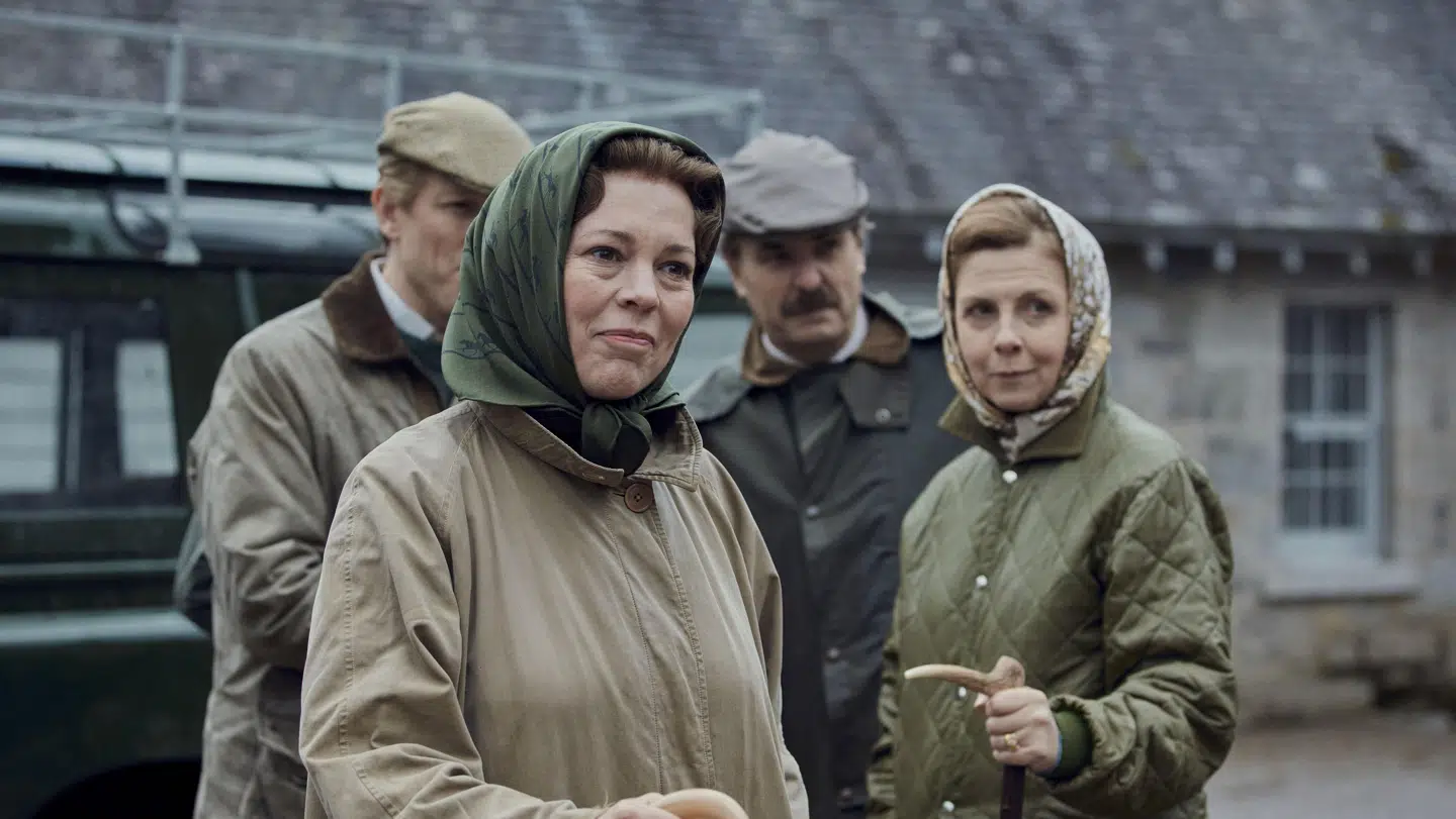 Dronning Elizabeth spilles i 'The Crown' af Olivia Colman.