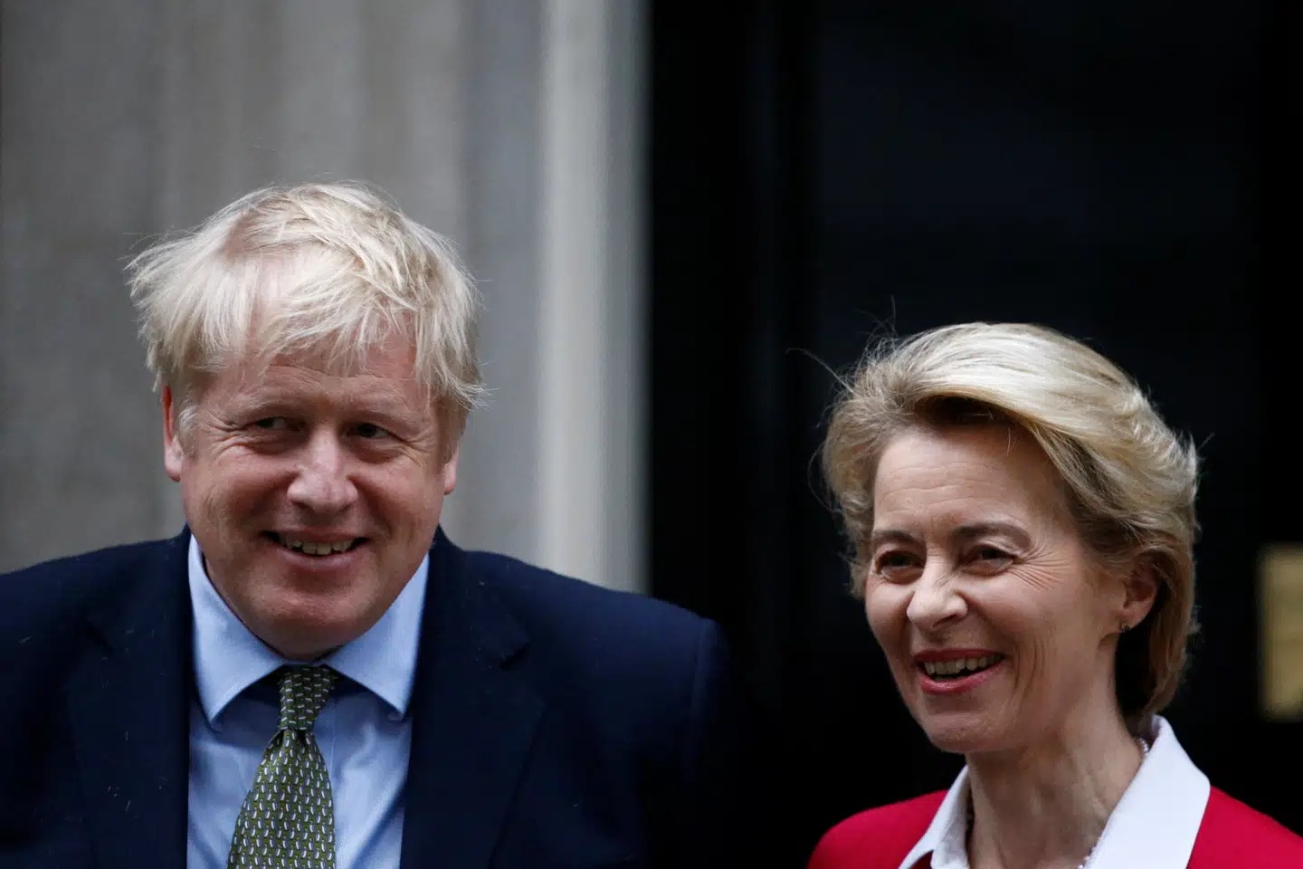 Da Boris Johnson og von der Leyen mødtes i London i januar, var der smil. Det store spørgsmål er, om telefonopkald lørdag også vil kunne løfte humøret hos de to. Henry Nicholls/Reuters