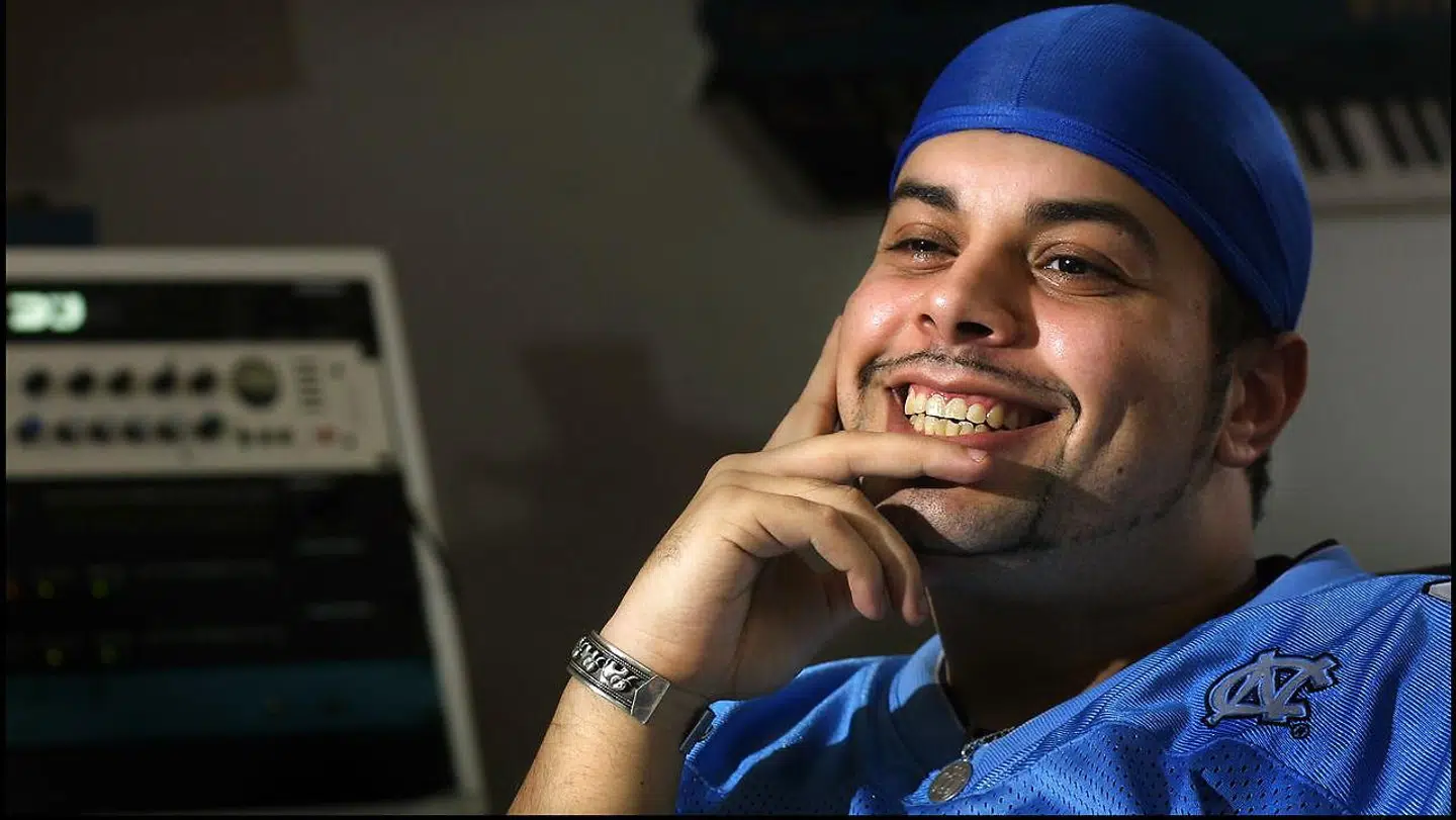 DJ Aligator står bag gamle hits som 'The Whistle Song' og 'Lollipop'.