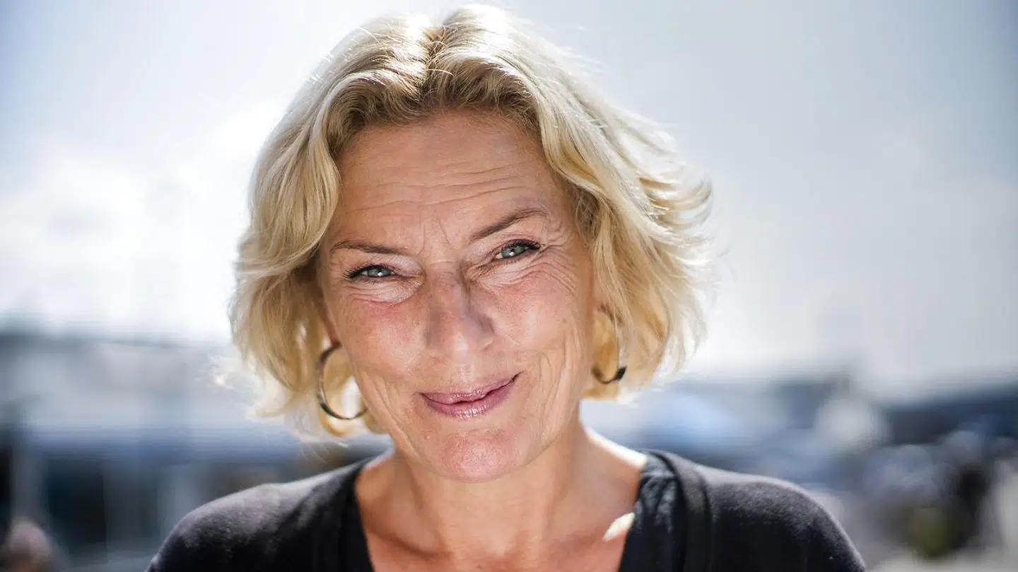 Luna Christofi - sportsjournalist bosiddende i Spanien hvor hun dækker Champions League-kampe og Formel 1-løb for TV3.