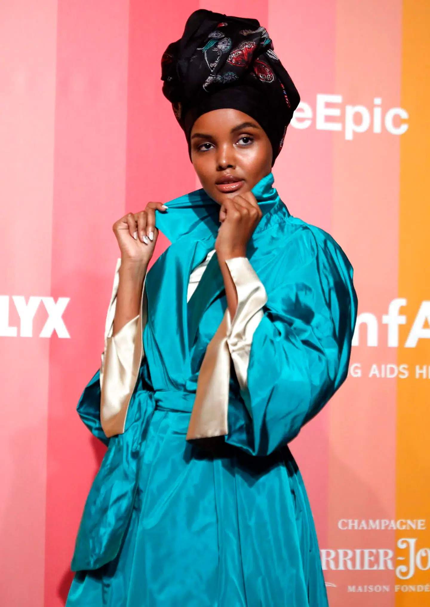 Den efterspurgte muslimske model Halima Aden dropper karrieren. Foto EPA/MATTEO BAZZI
