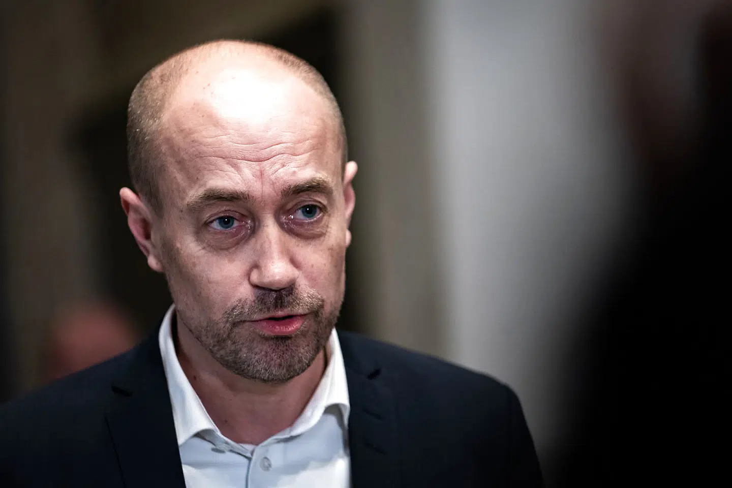 Flere partier har nye spørgsmål til sundhedsminister Magnus Heunicke (S) om læger og sygehuses håndtering af alvorligt syge under coronakrisen.