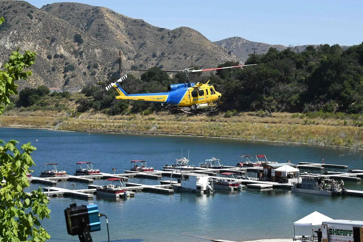 Man sønte efter den forsvundne skuespillerinde Naya Rivera i fem dage, inden man fandt hendes lig i søen Lake Piru i den amerikanske delstat Californien.