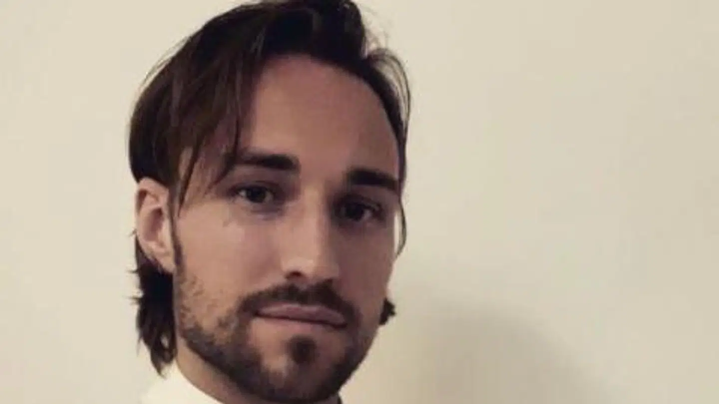 Kevin Walker er også musiker ved siden af fodboldkarrieren, der nu kan bringe ham til Danmark.