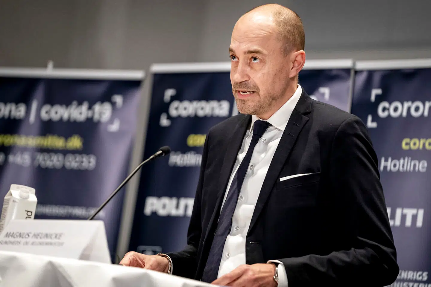 Sundhedsminister Magnus Heunicke (S) under pressemøde med status på covid-19 i Danmark og præsentation af en plan for vaccinationsindsatsen mod covid-19 i Eigtveds Pakhus i København, torsdag den 26. november 2020.. (Foto: Mads Claus Rasmussen/Ritzau Scanpix)