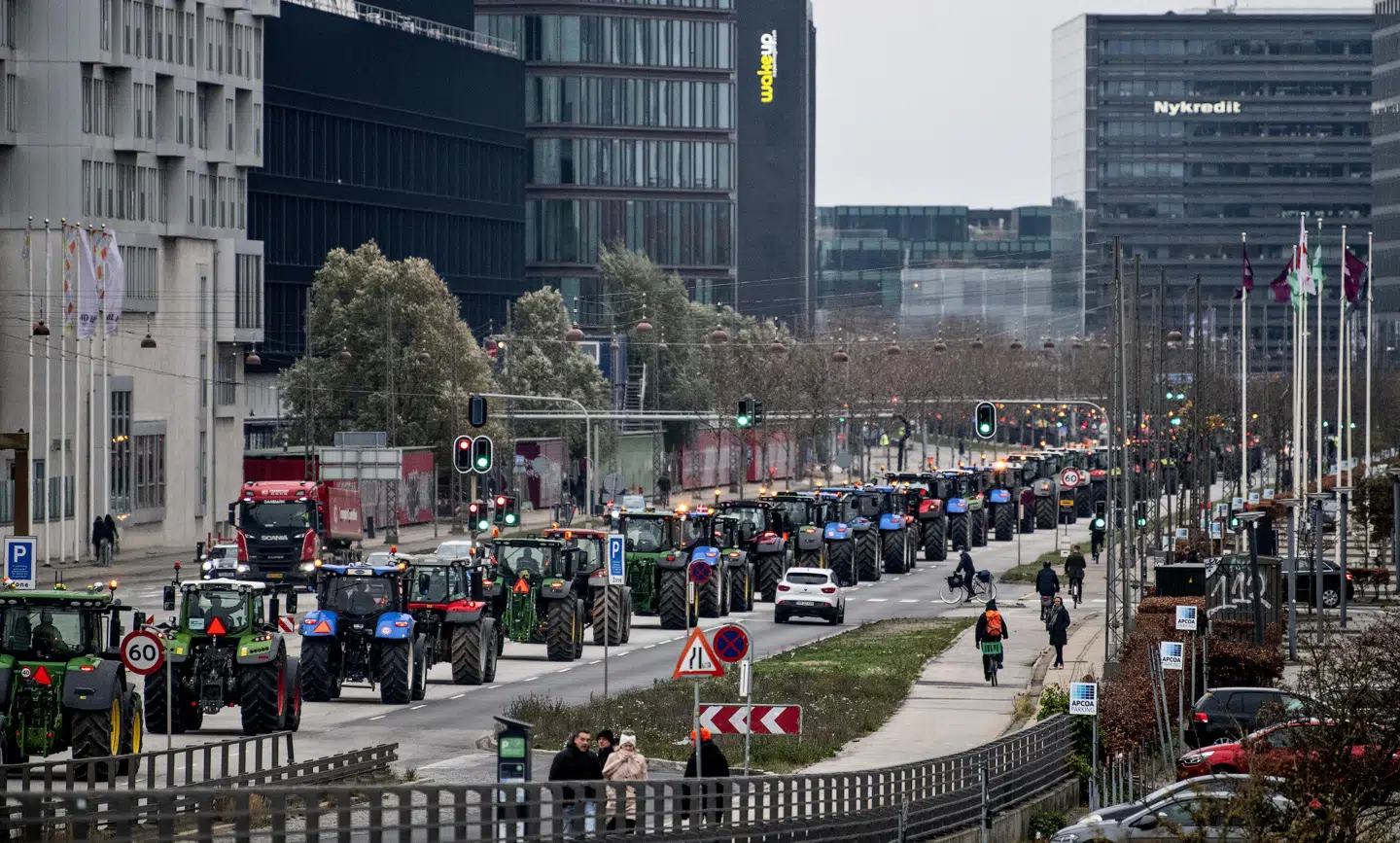 I weekenden var København fyldt med traktorer. Danske landmænd var kørt til København for at protestere mod den ulovlige aflivning af danske mink og den reelle nedlæggelse af erhvervet.