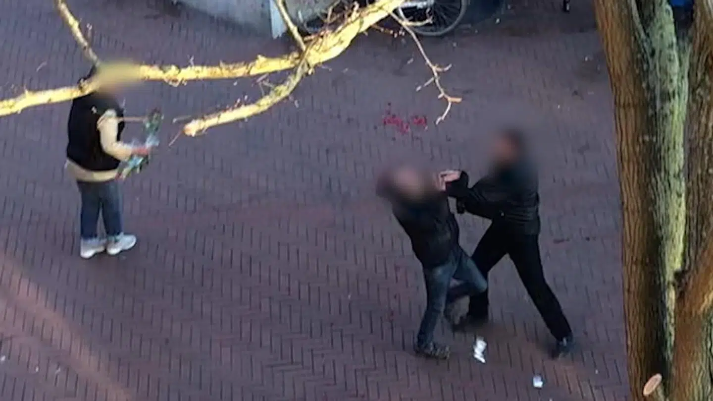 Slagsmål og skænderier på Anker Jørgensens Plads. Billede: Privatfoto
