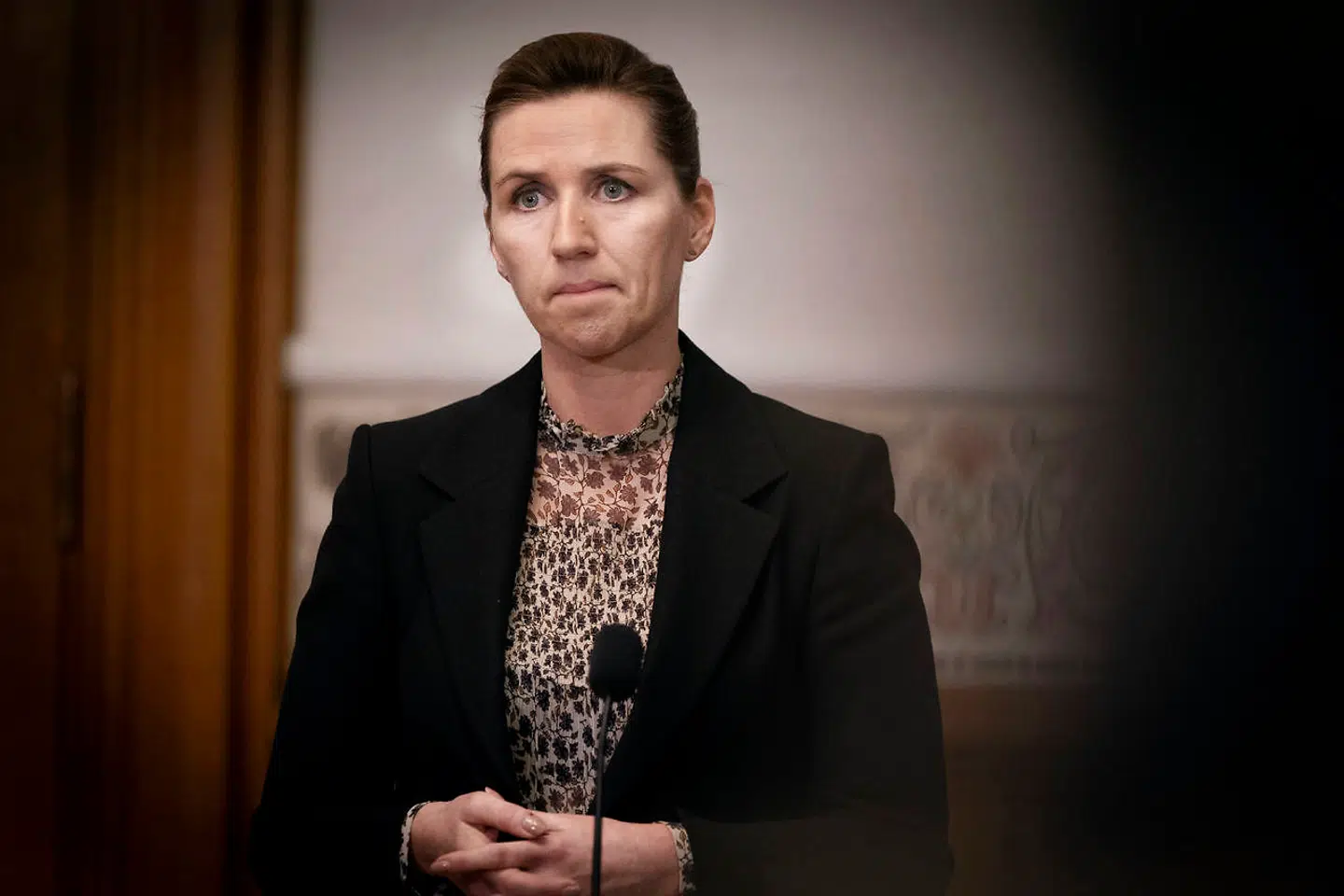 Spørgsmål fra pressen efter spørgetime i salen med statsministeren Mette Frederiksen, tirsdag den 17. november 2020.Forespørgsel om mink-sagen. (Foto: Liselotte Sabroe/Ritzau Scanpix) Spørgsmål fra pressen efter spørgetime i salen med statsministeren Mette Frederiksen, tirsdag den 17. november 2020.. (Foto: Liselotte Sabroe/Ritzau Scanpix)