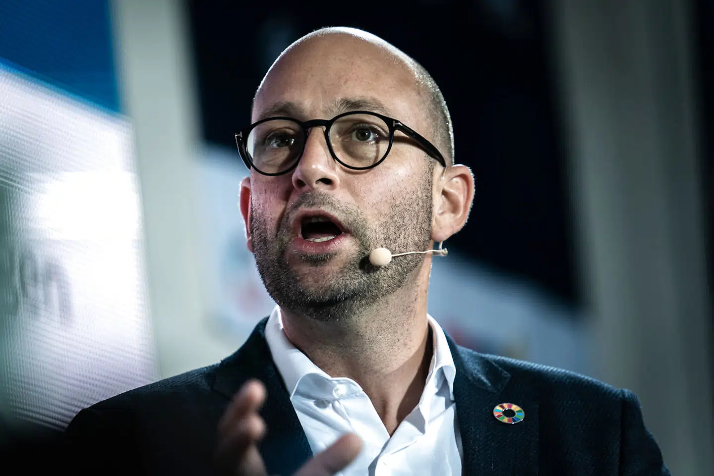 Udviklingsminister Rasmus Prehn interviewes under Altingets verdensmålsuge i Altingets gård i København, fredag den 25. september 2020. Samtale med Udviklingsminister Rasmus Prehn om Danmarks indsats for at fremme verdensmålene gennem udviklingspolitikken - et tilbageblik på de sidste 5 års indsats. (Foto: Emil Helms/Ritzau Scanpix)