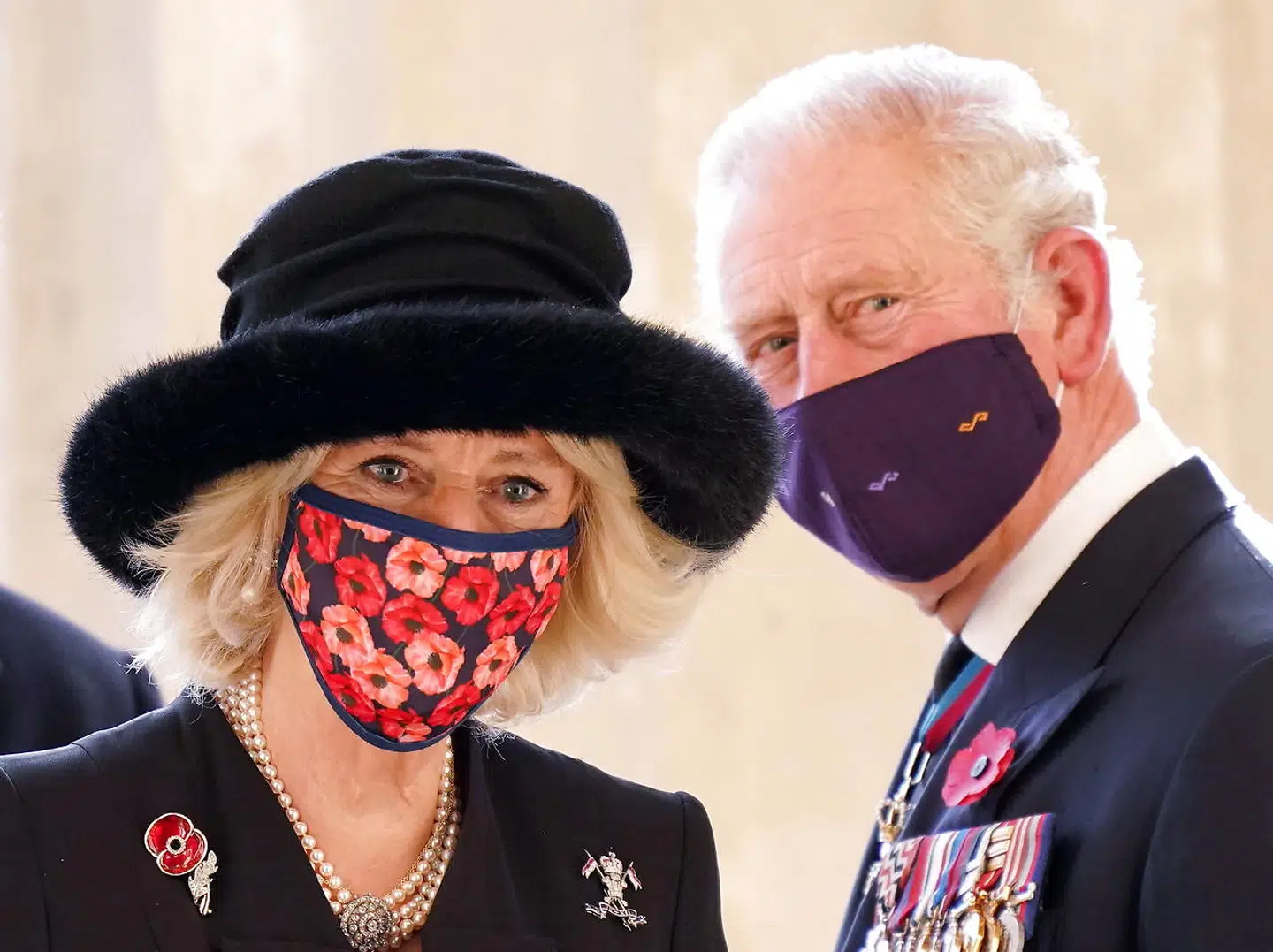 Prins Charles og Camilla, hertuginde af Cornwall, under et besøg i Tyskland i denne uge. Foto EPA/SEAN GALLUP / POOL