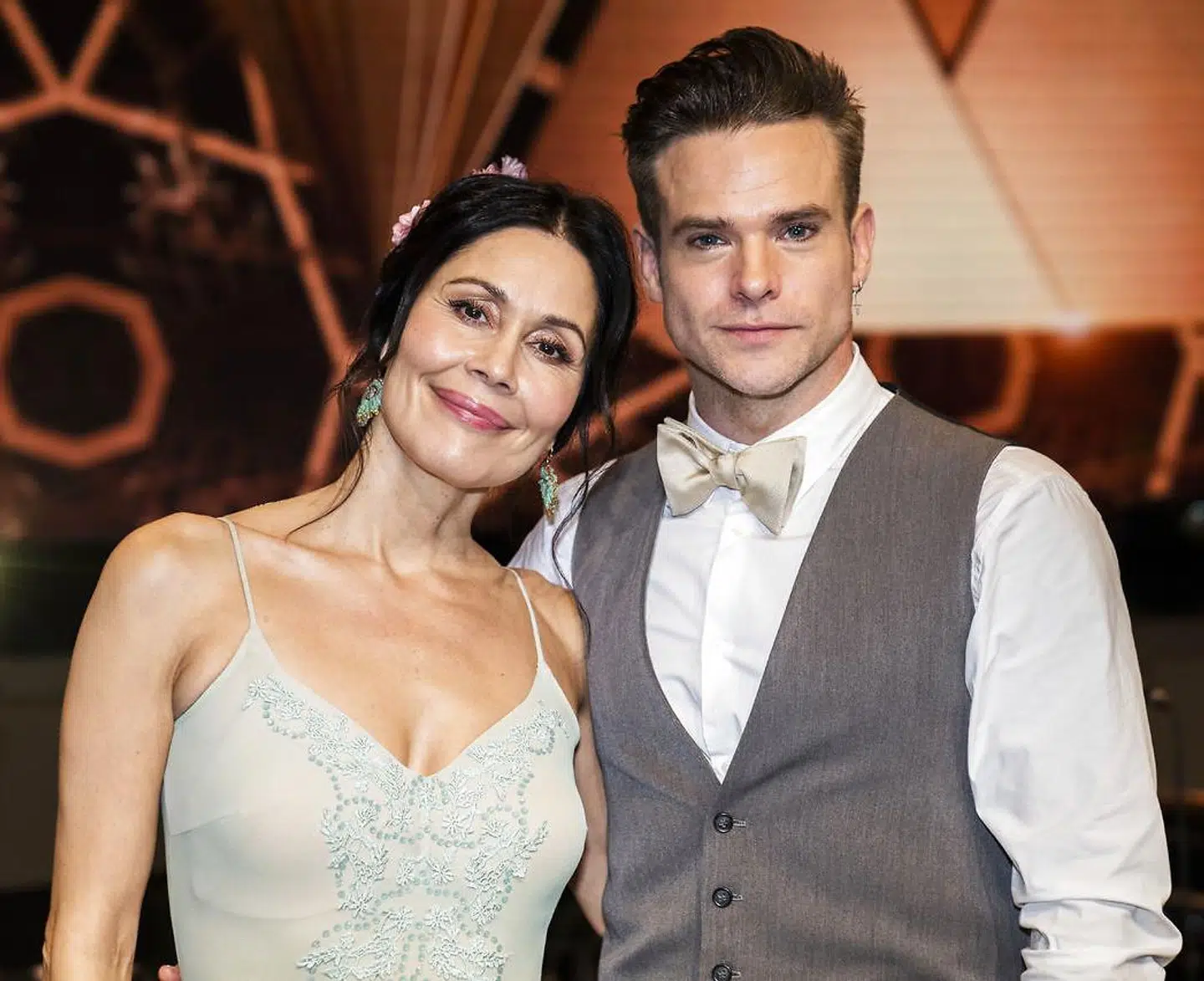 Silas Holst med sin dansepartner, skuespilleren Nukâka Coster-Waldau.