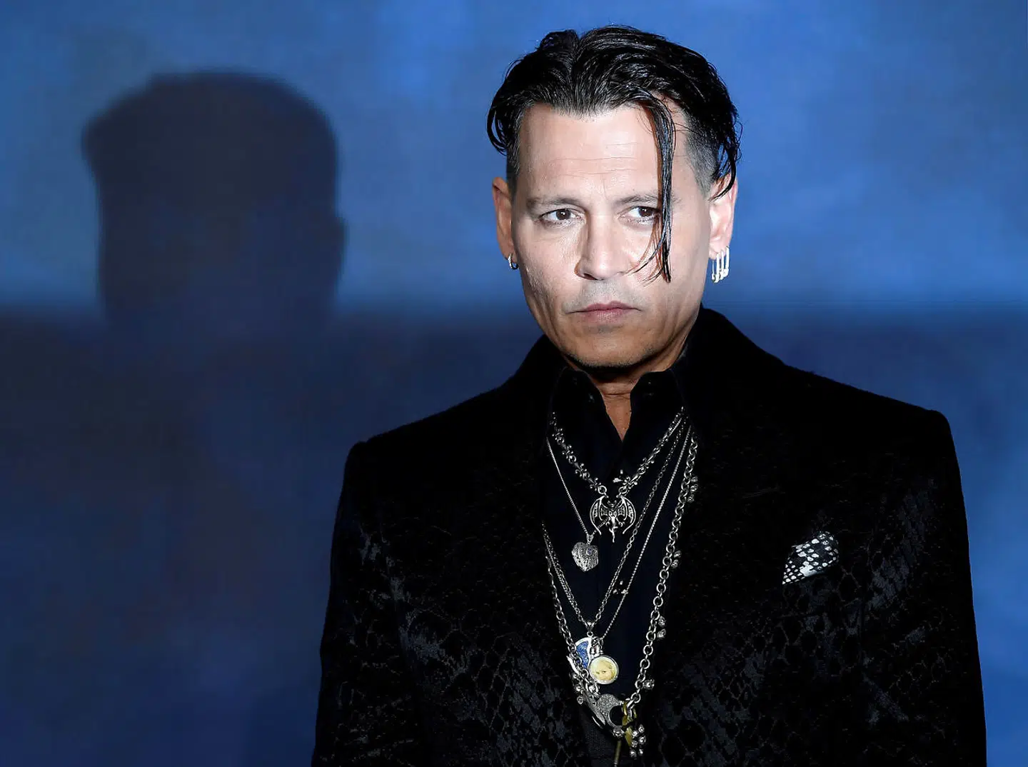 Johnny Depp ses her forud for premieren på 'Fantastiske skabninger 2', hvor hans karakter, Gellert Grindelwald, spiller en hovedrolle.