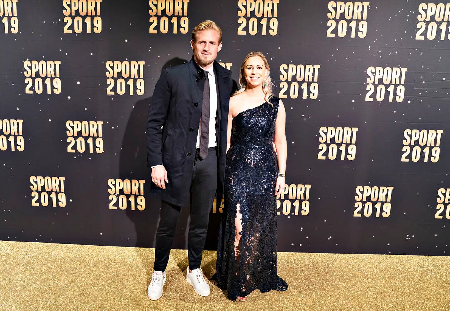 Kasper og Stine Schmeichel ses her ved 'den røde løber' før DR's Sport 2019-show i Jyske Bank Boxen i Herning. (Foto: Henning Bagger/Ritzau Scanpix)