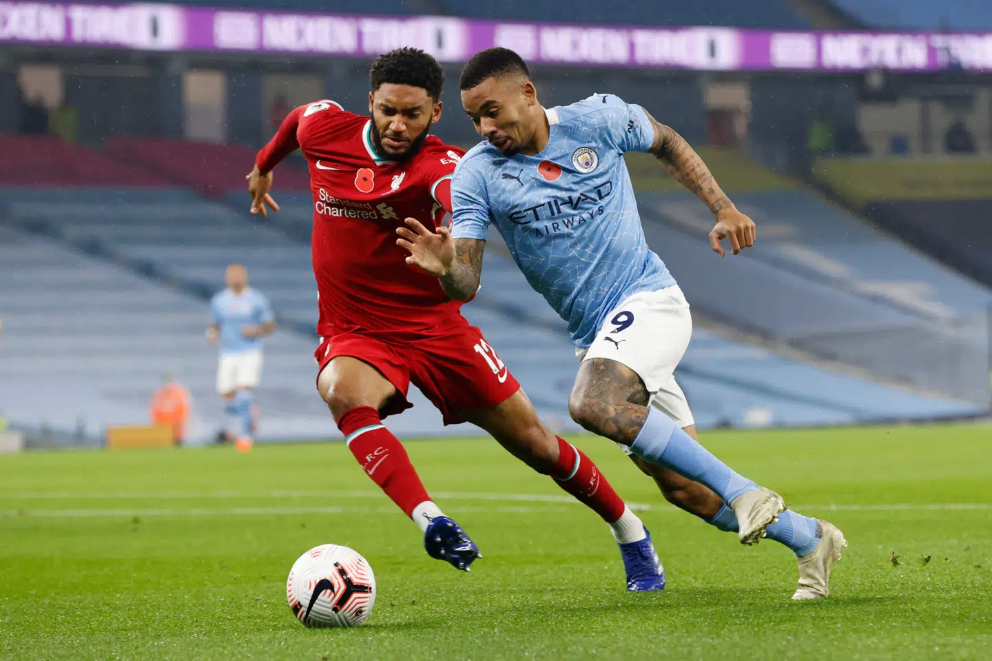 Joe Gomez (til venstre) har spillet 12 kampe på tværs af alle turneringer i indeværende sæson. Clive Brunskill/Ritzau Scanpix