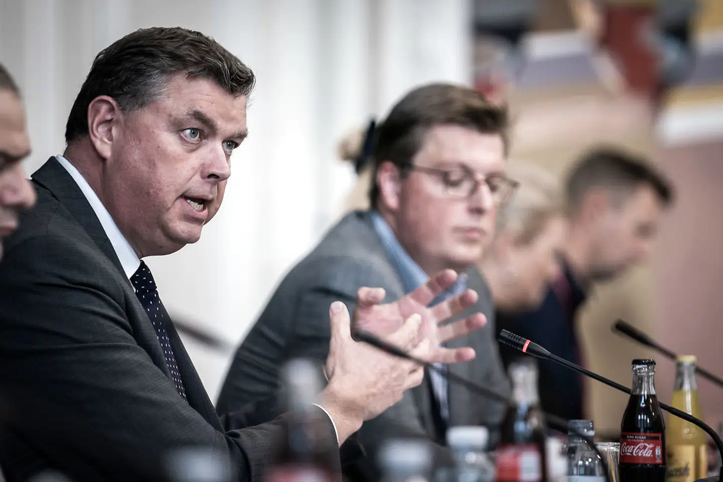 Minister for fødevarer, fiskeri og ligestilling Mogens Jensen (S) i samråd om coronasmitte blandt mink. Samrådet afholdes på Christiansborg, onsdag den 28. oktober 2020.. (Foto: Emil Helms/Ritzau Scanpix)
