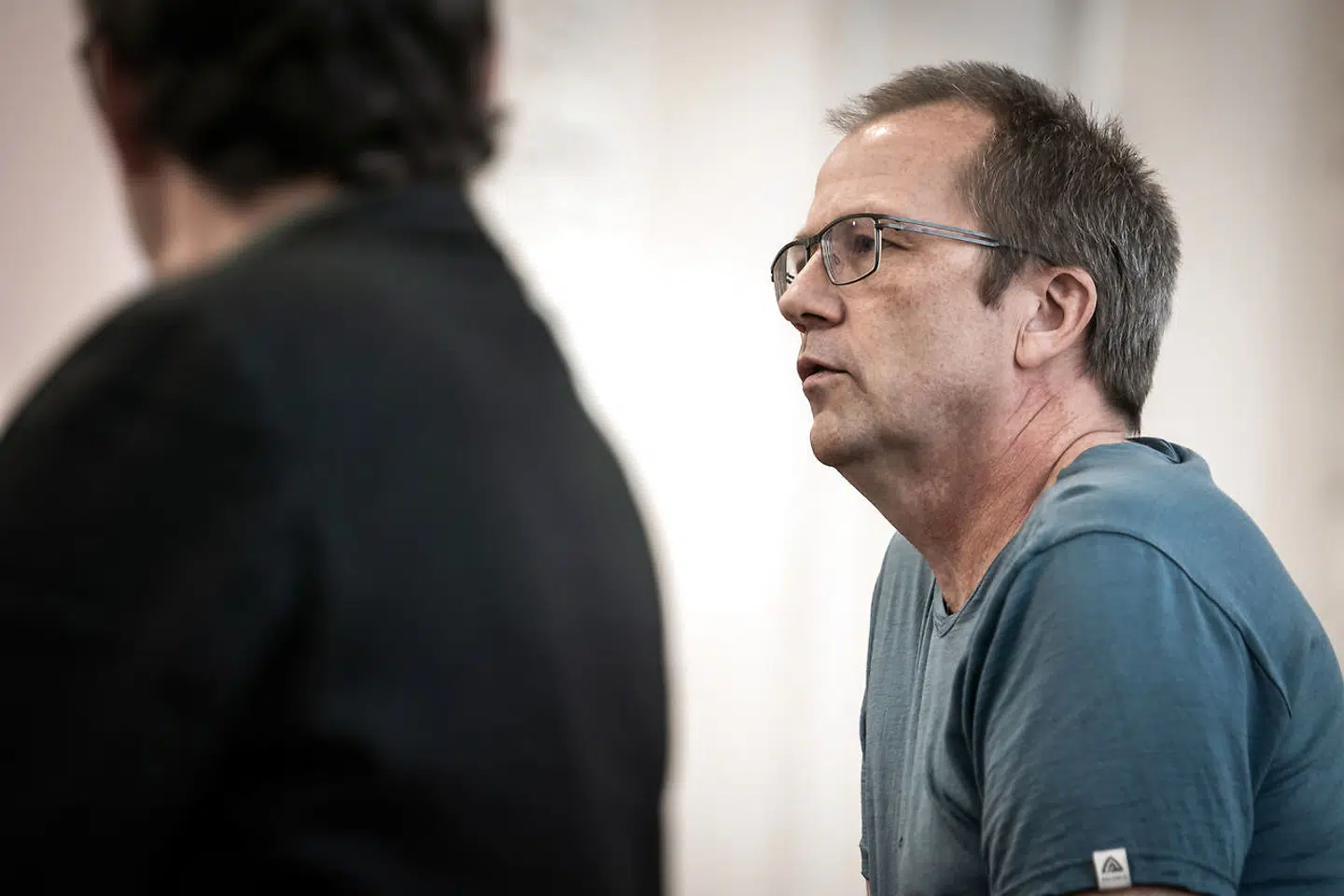 Ehnedslistens Peder Hvelplund forklarer, at sagen om ministeriets ulovlige ordre om at aflive alle danske mink kan betyde, at Mogens Jensen afsættes som minister.