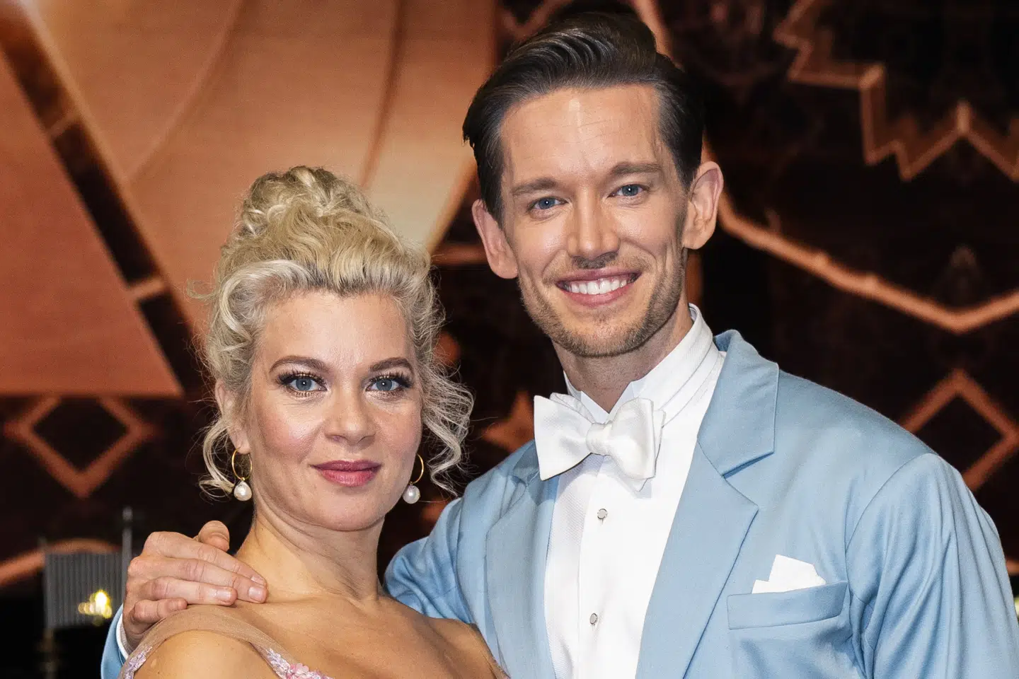 Vild med dans-værten Sarah Grünewald brød grædende sammen under generalprøven på Sara Bros slowfox med partner Morten Kjeldgaard i fredagens udgave af Vild med dans. Martin Sylvest/Ritzau Scanpix