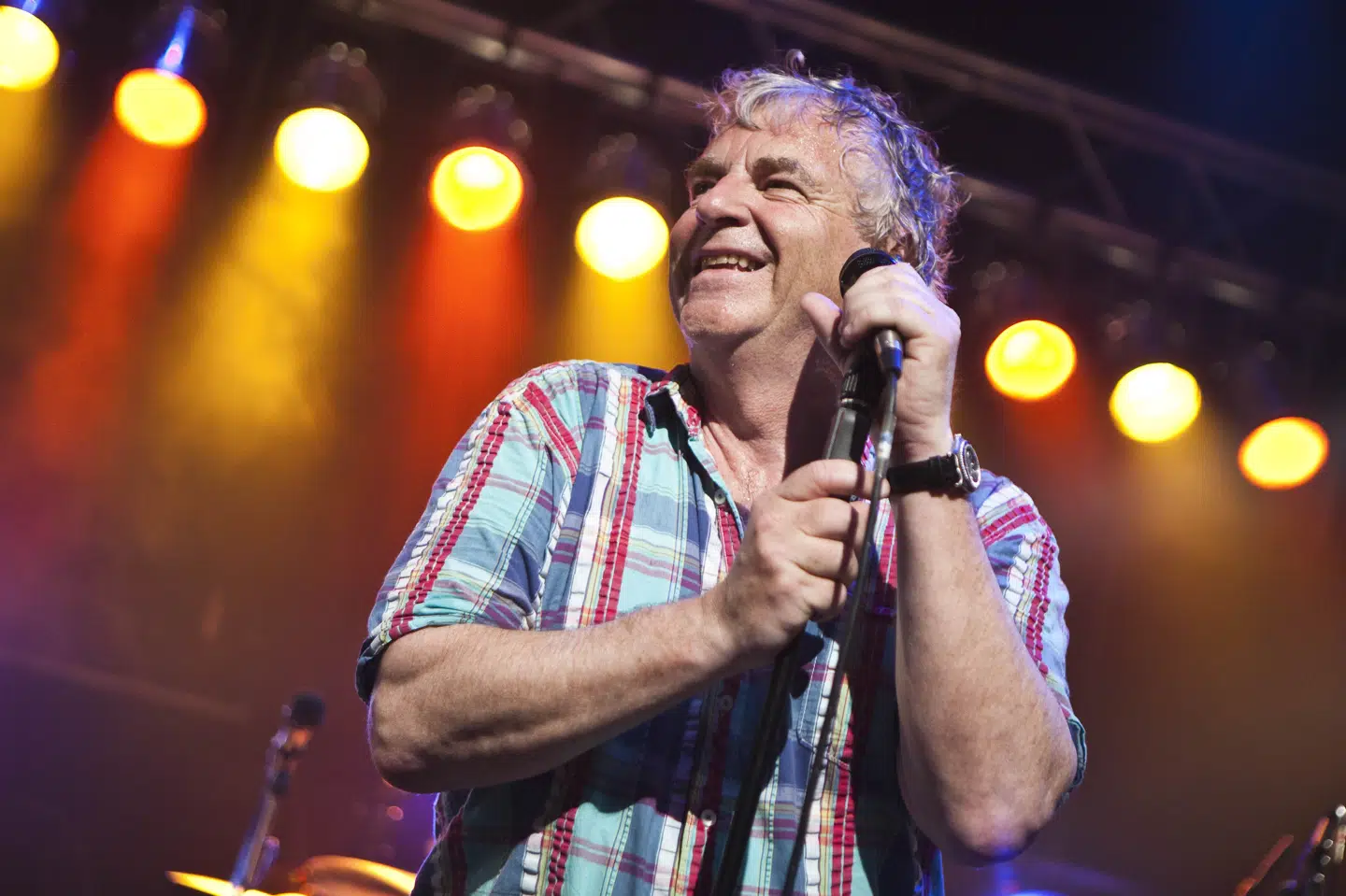 Michael Bundesen stod i årtier i front for Shu-bi-dua, der har været et af landets mest sælgende bands. Søndag sov han stille ind i sit hjem efter kort tids kræftforløb. (Arkivfoto). Martin Sylvest Andersen/Ritzau Scanpix