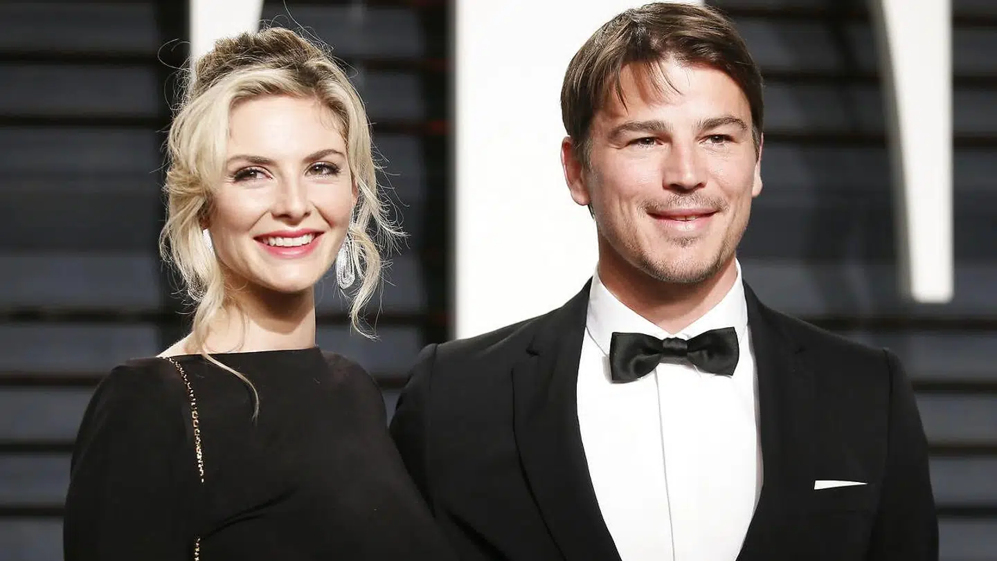 Josh Hartnett og skuespillerinden Tamsin Egerton, som han har to børn med.