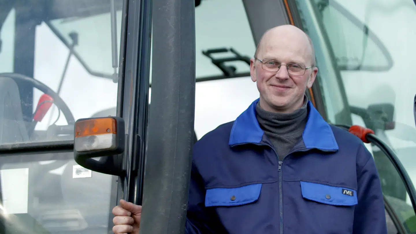 Svend på 41 møder man første gang i andet afsnit.