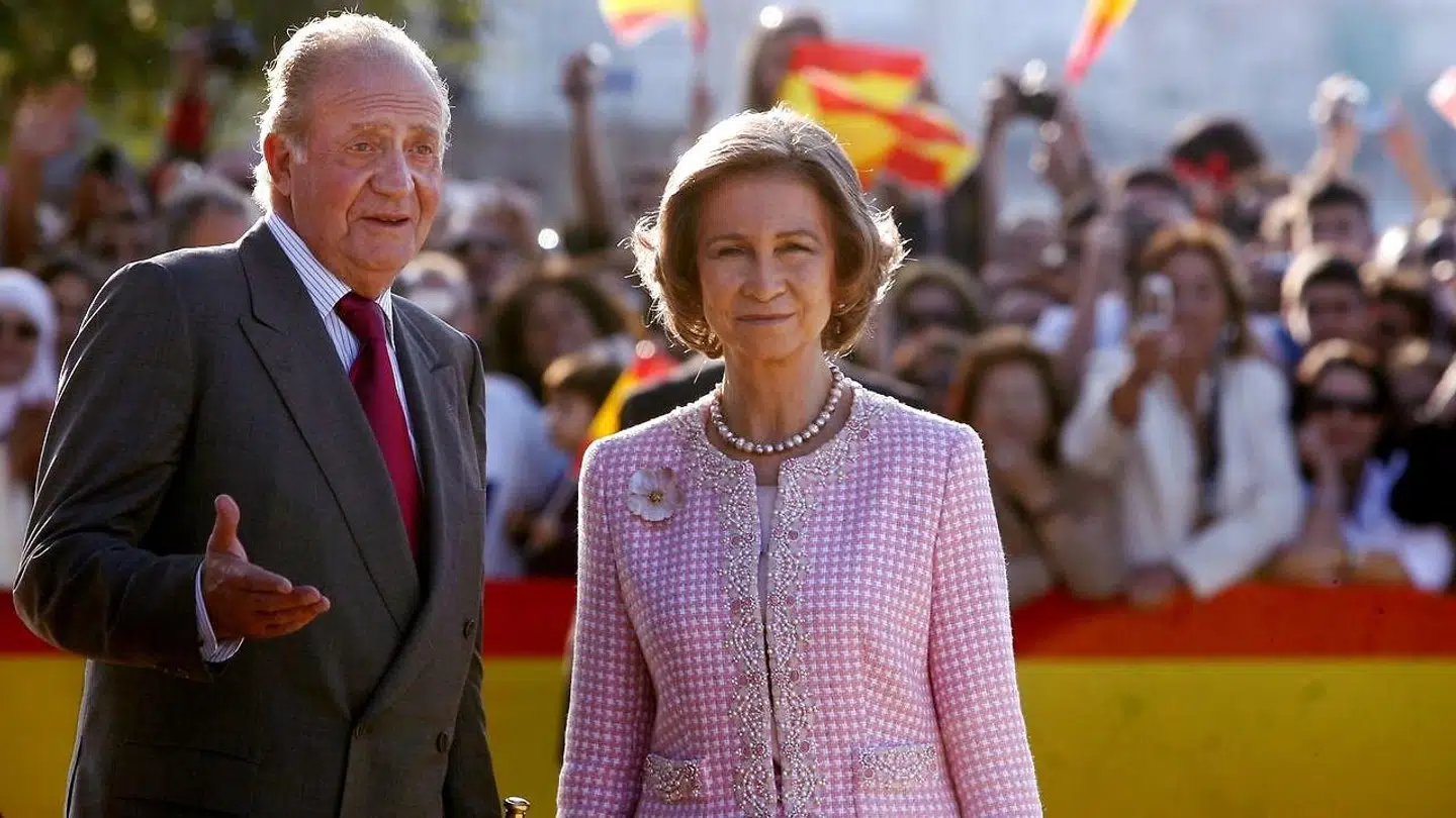 Kong Juan Carlos I og dronning Sofia undersøges begge.