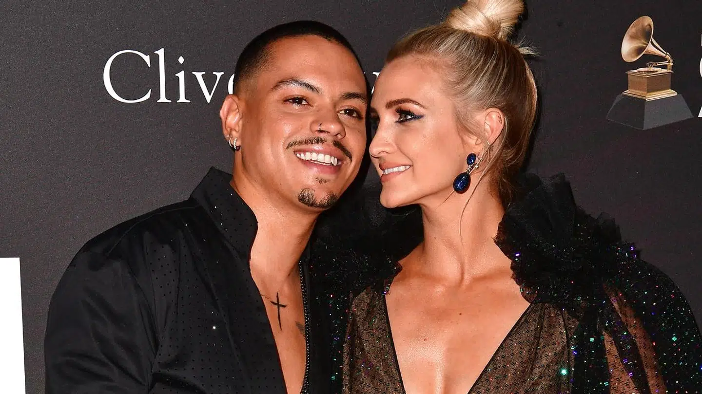 Ashlee Simpson med sin mand, Evan Ross.