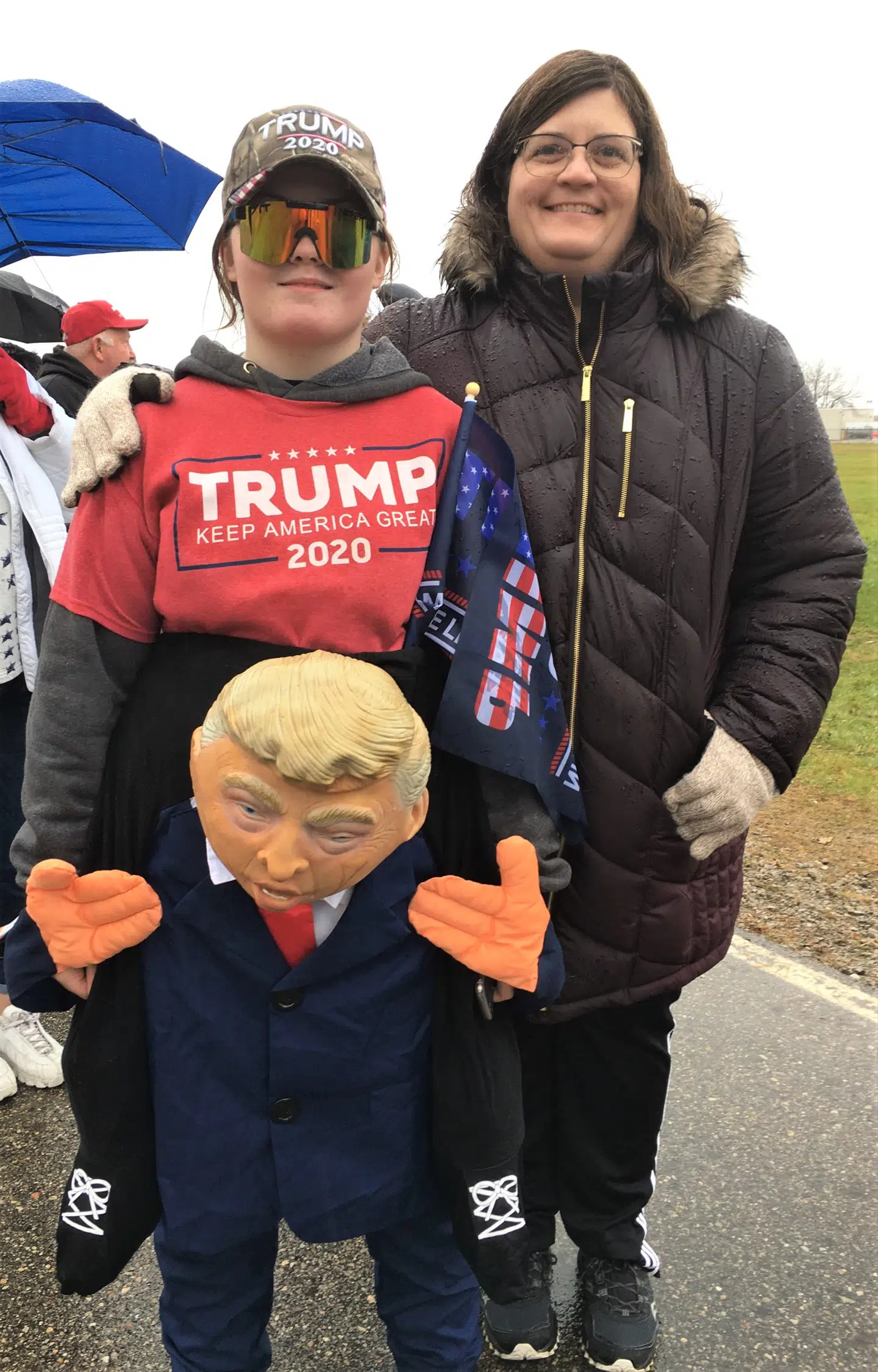 'Trump bærer os igennem de hårde tider,« siger denne Trump-fan til B.T..