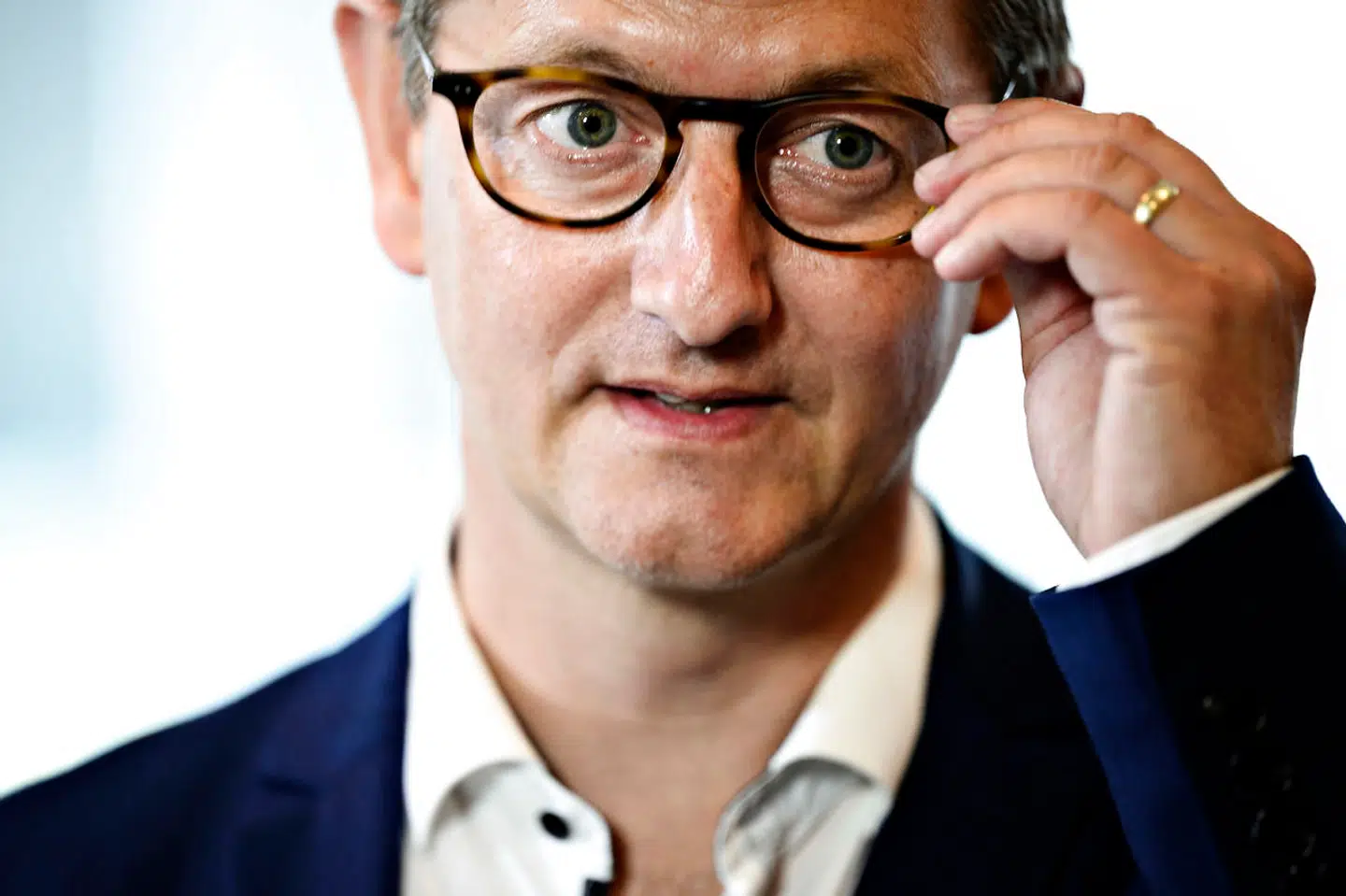 »Det er simpelthen dårlig håndtering fra regeringen,« siger Torsten Schack Pedersen (V).