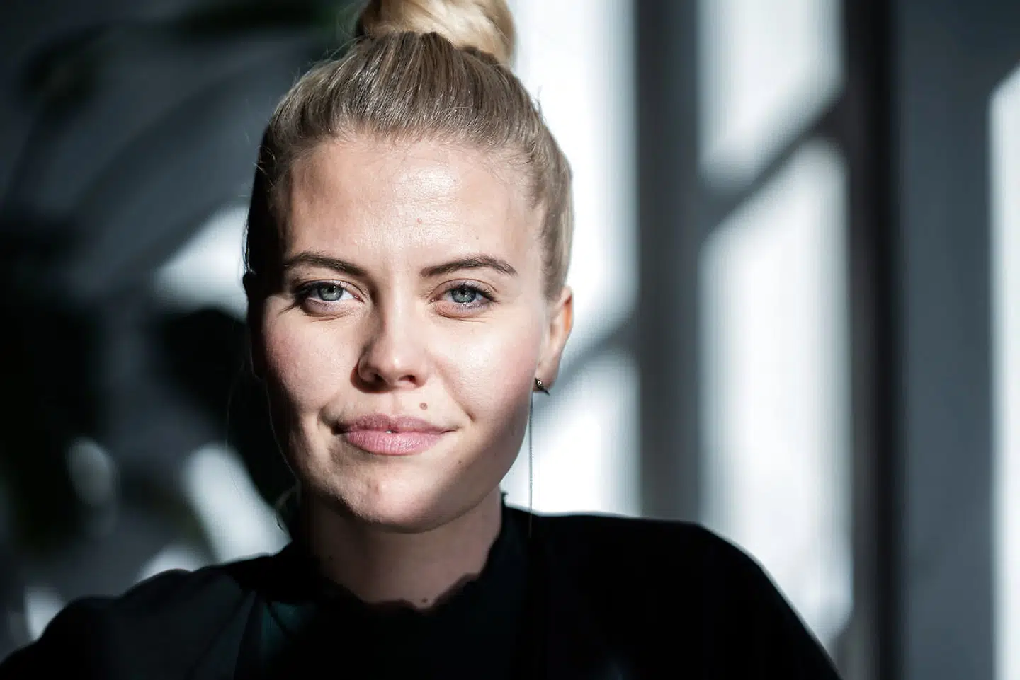 Anna Stokholm under pressemødet på ygeplejeskolen IIIi Valby, mandag 19. oktober 2020. (Foto: Emil Helms/Ritzau Scanpix)