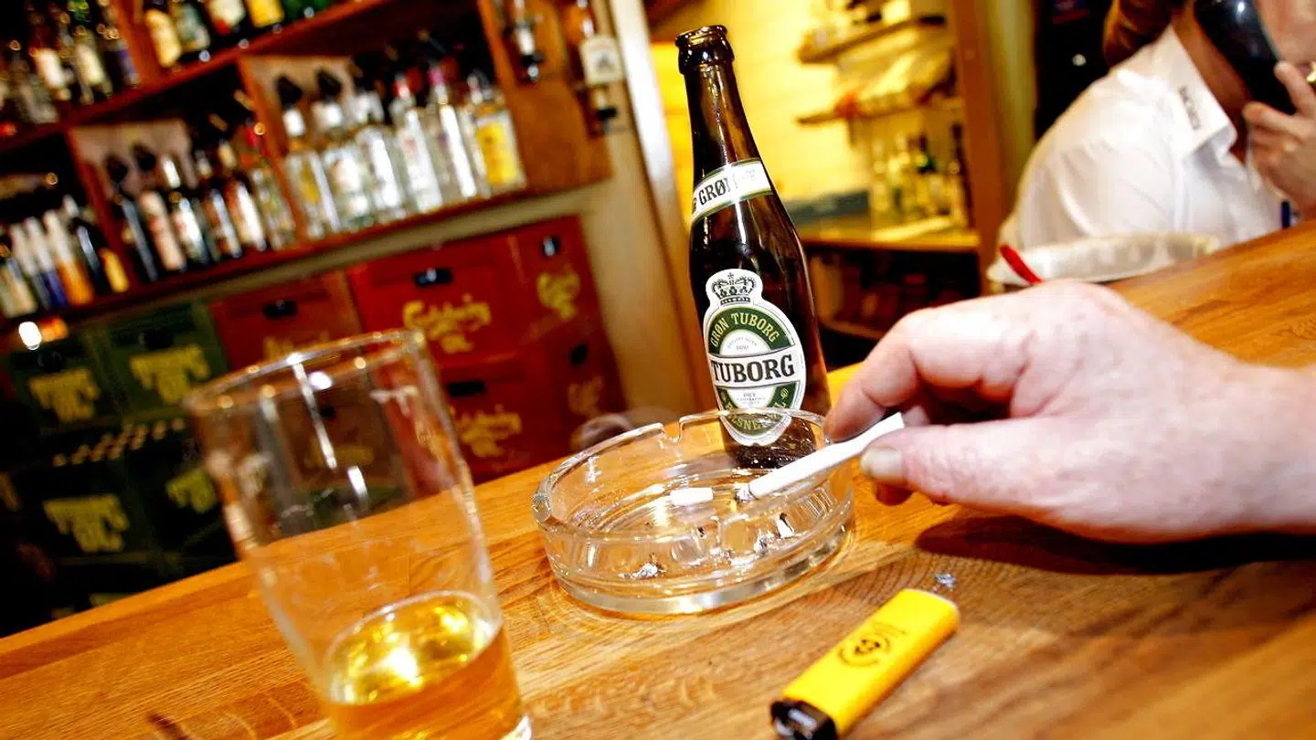 Selv få genstande kan påvirke din søvn, så den bliver mere overfladisk. Gem derfor vinen til weekenden, hvor du kan sove længe og kompensere for alkoholens negative indvirkning.