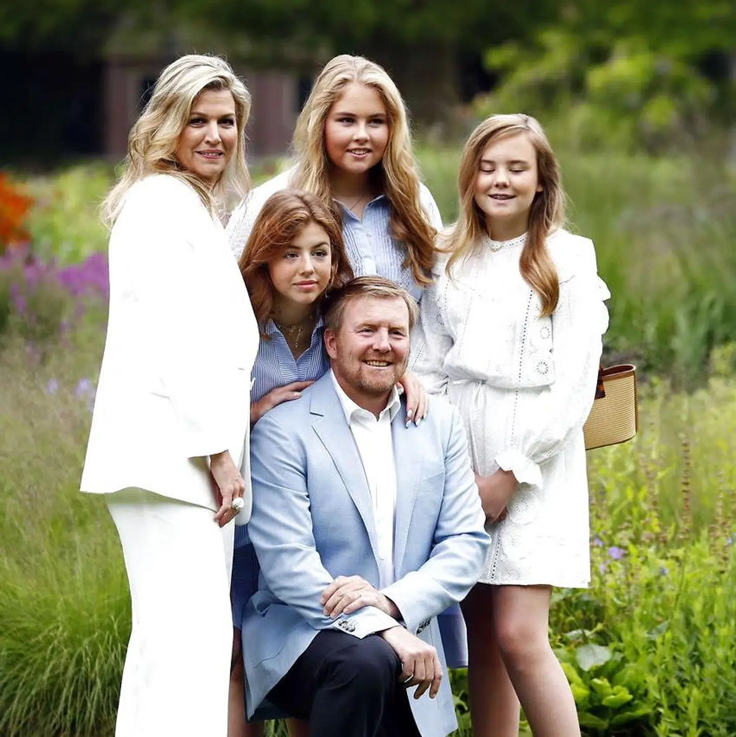Kongefamilien fotograferet i juli.