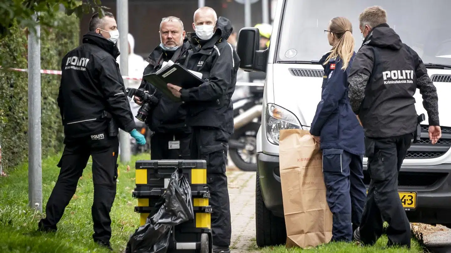 'Rullemarie' måtte tilkaldes, da man ikke turde tage chancer i forhold til det bælte, som Peter Madsen bar om maven.