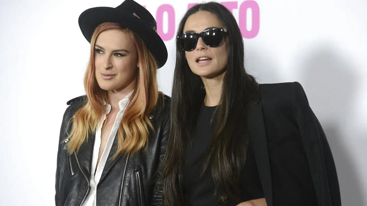 Rumer Willis med sin berømte mor, Demi Moore.