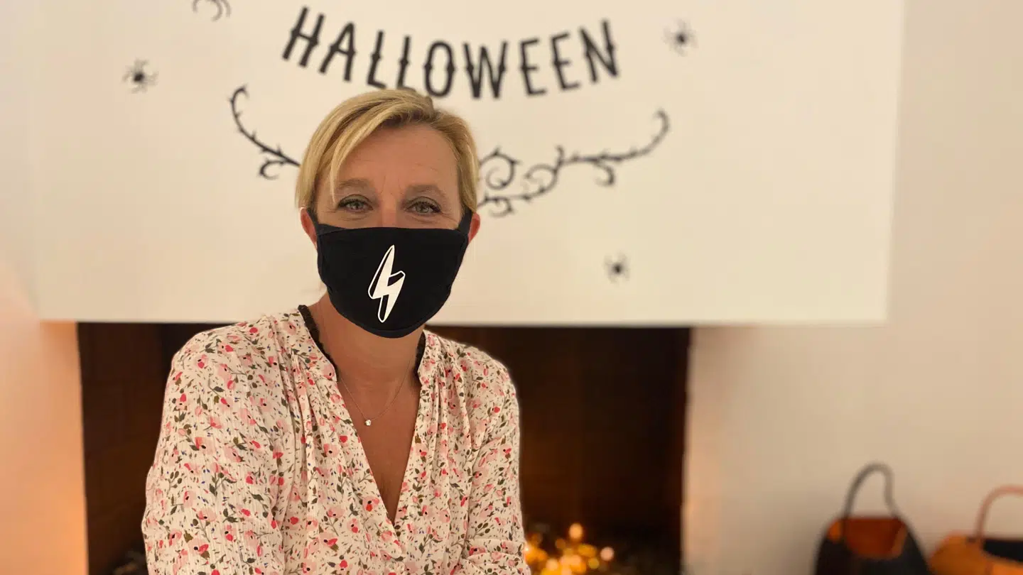 Danske Dorthe Baker, der bor i Los Angeles, vil bestemt ikke lade sin søn holde Halloween som normalt, siger hun til B.T. (Foto: Sara Madsen)