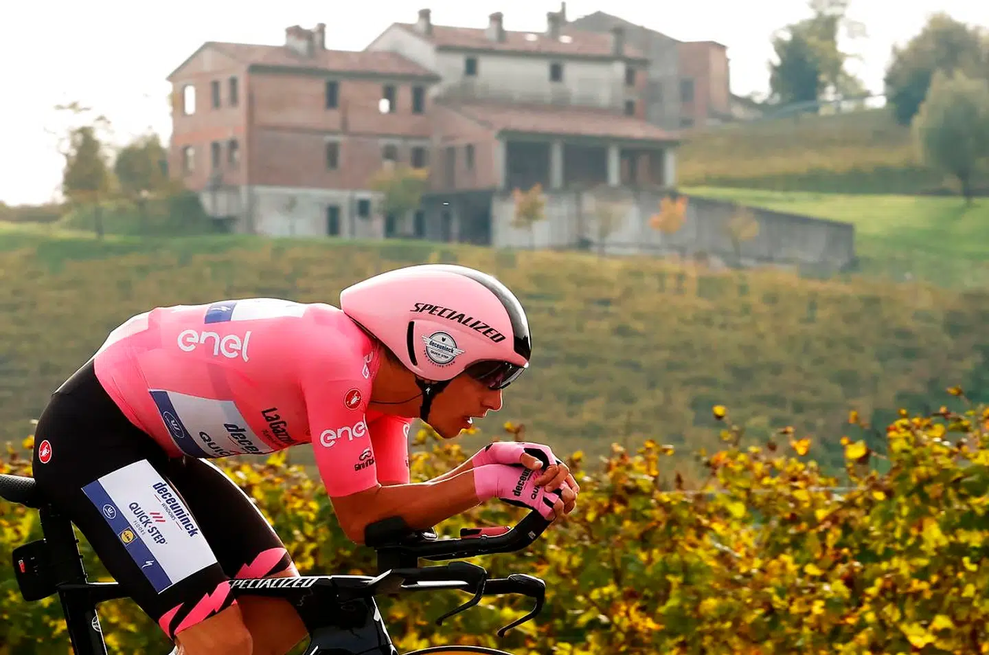Joao Almeida bliver ved med at imponere i årets Giro d'Italia.