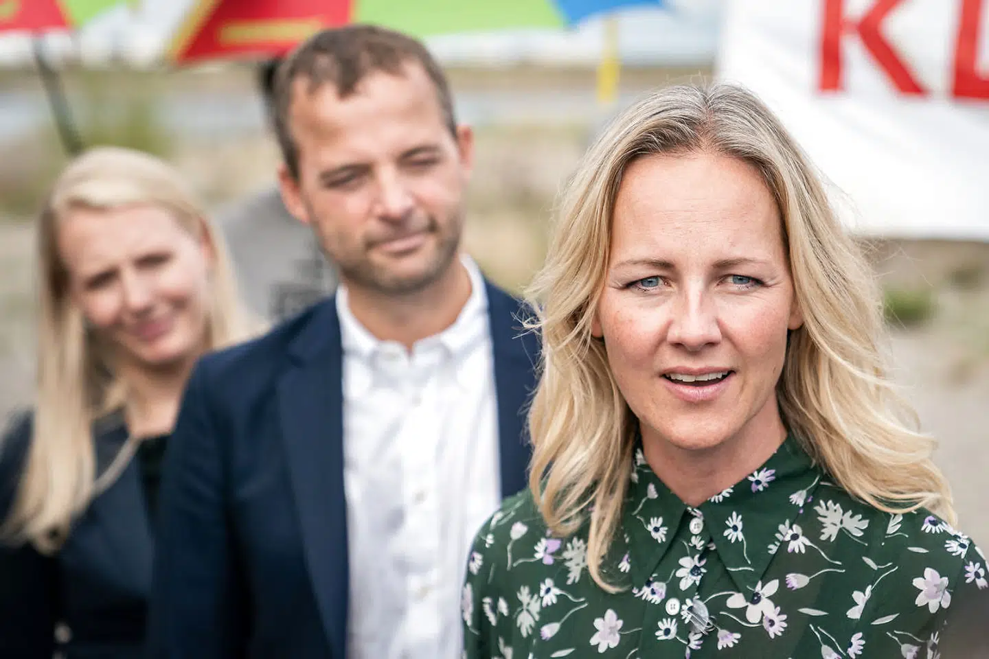 (ARKIV) Ida Auken (R) og Morten Østergaard (R) til doorstep i forbindelse med de første drøftelser om klimaloven på Amager Strandpark tirsdag den 3. september 2019..Det er Ida Aukens ord mod Sofie Carsten Nielsens: Dækkede den ny leder over Østergaards sexkrænkelser? Onsdag fik Sofie Carsten Nielsen støtte fra R-byrødder. Det skriver Ritzau, torsdag den 15. oktober 2020.. (Foto: Niels Christian Vilmann/Ritzau Scanpix)