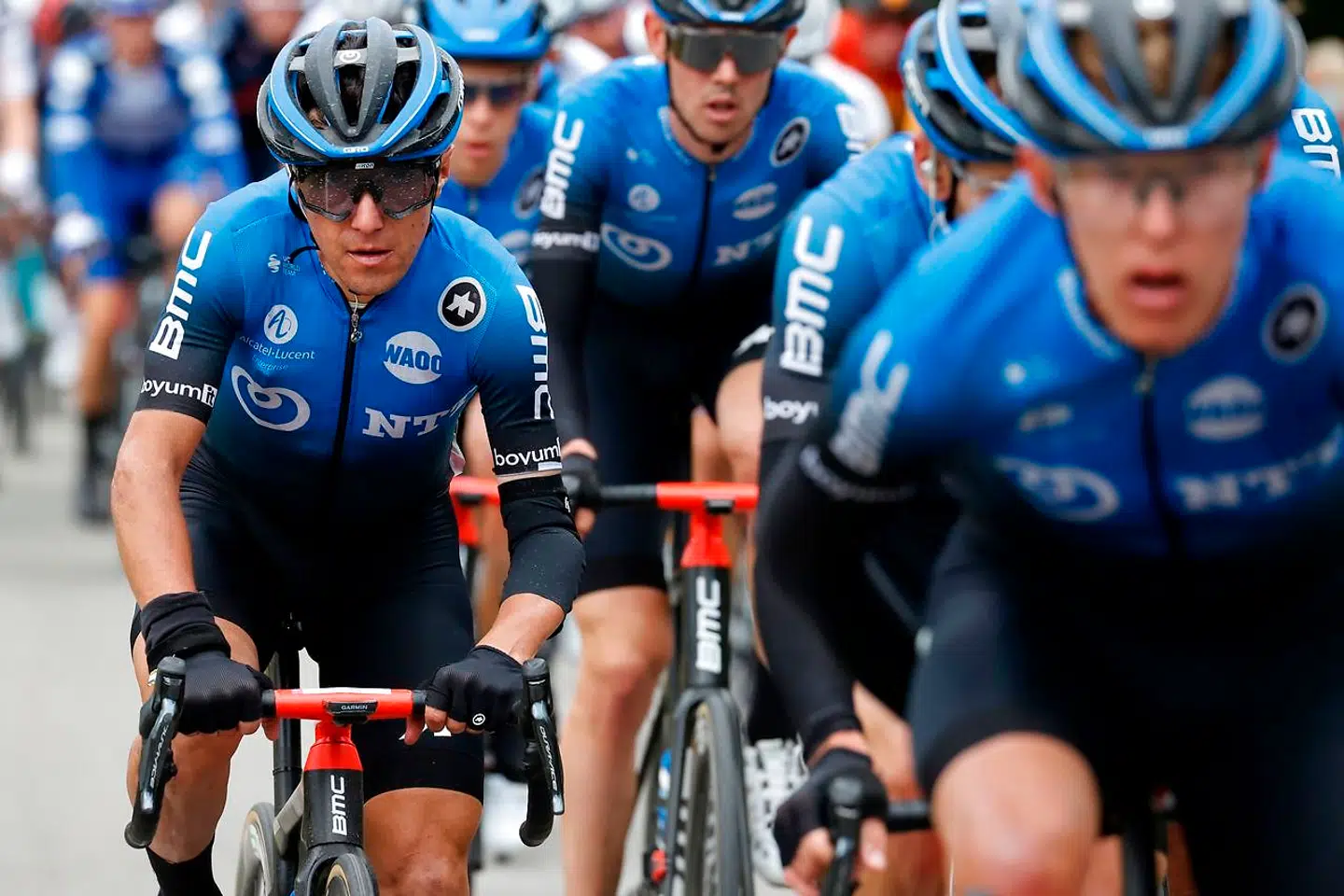 Domenico Pozzovivo (tv.) havde følgeskab af et stærkt hold på torsdagens Giro-etape.