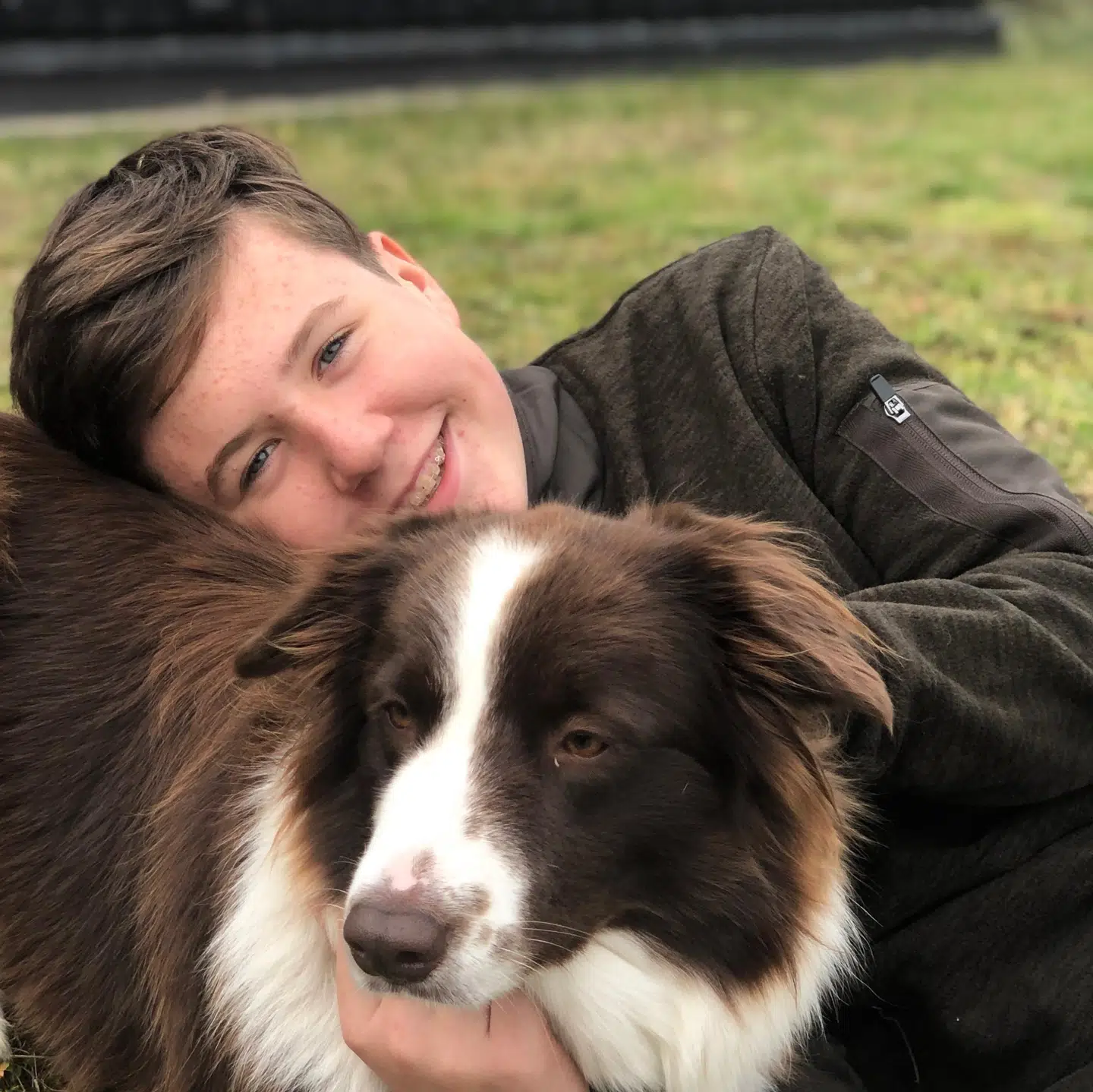 Her ses et af de officielle portrætbilleder fra prins Christian fyldte 14 år. Tidligere har han set mindre voksen ud på sine billeder, lyder dommen.