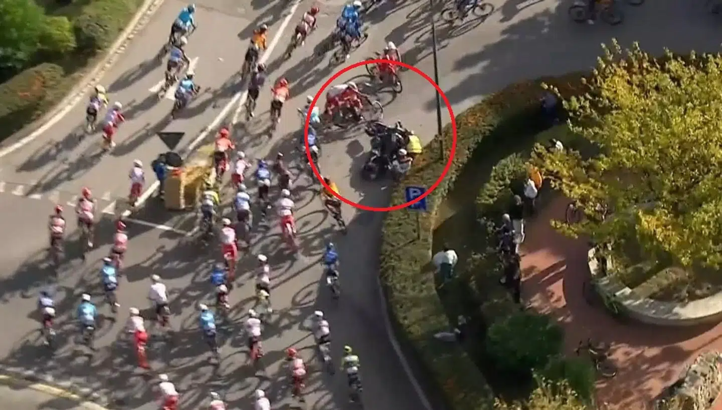 Sådan så det ud kort efter Vivianis uheld med en motorcykel.